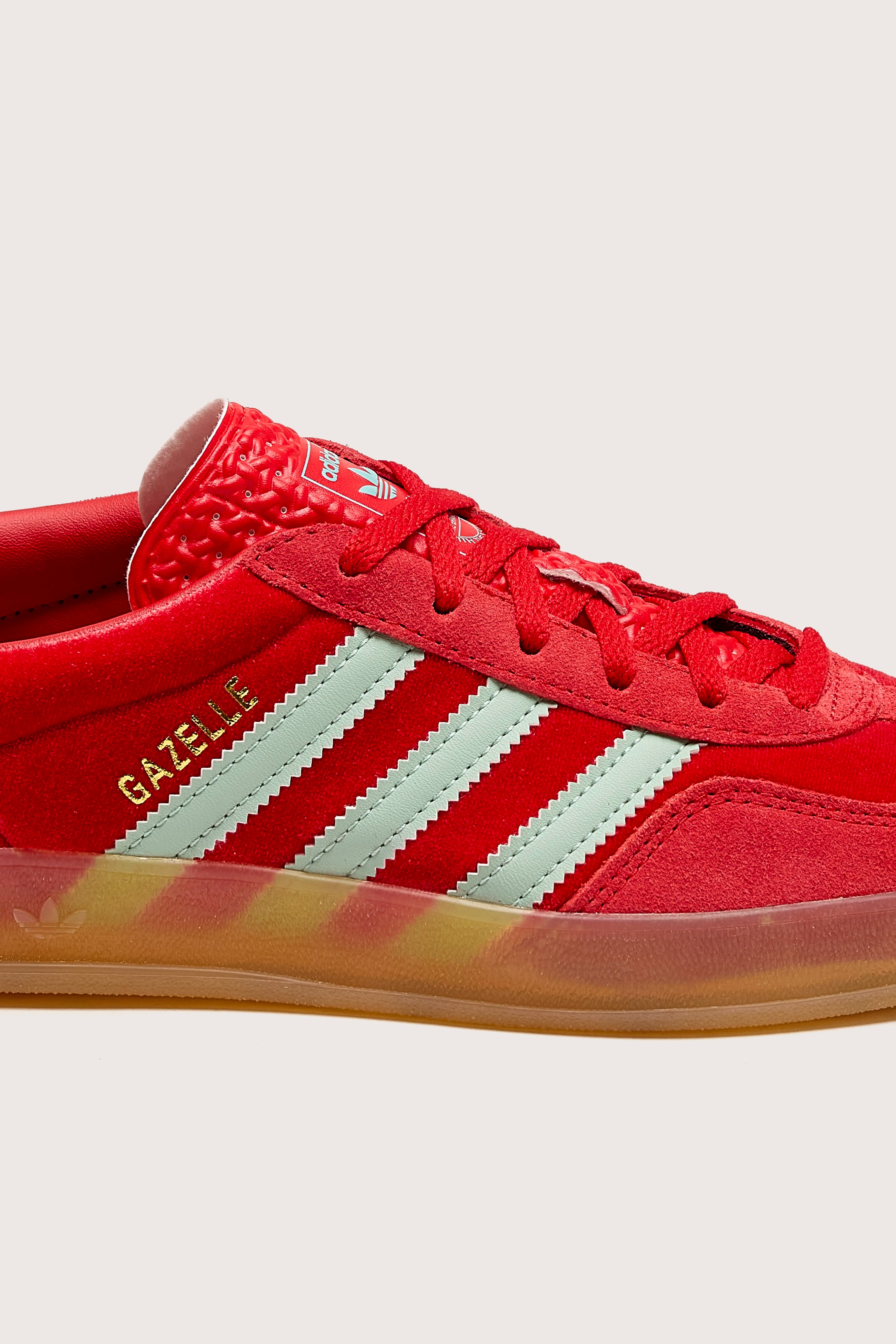 Gazelle Indoor for Women (242 / W / RED)