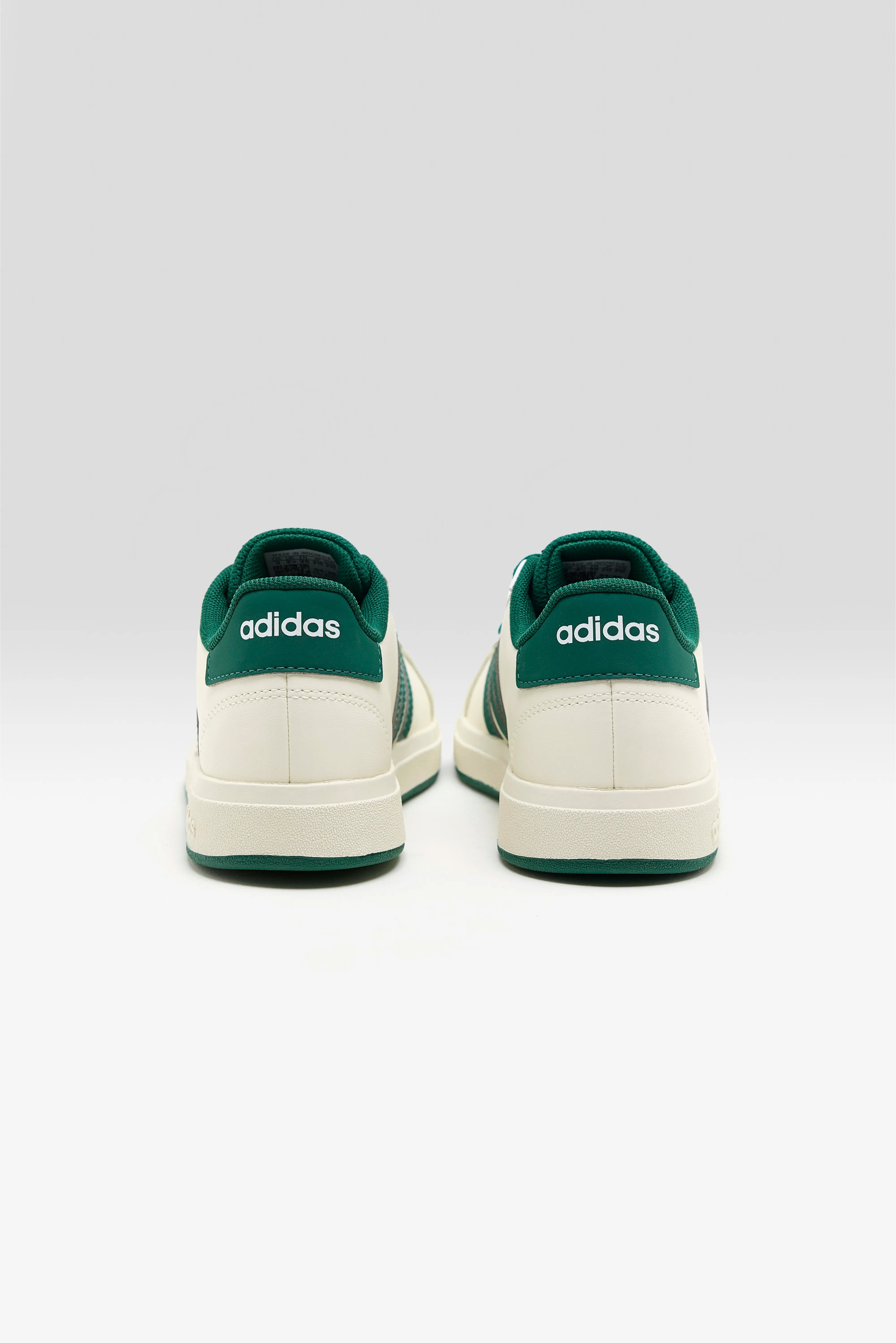 Grand Court for Kids  (252 / G / GREEN)