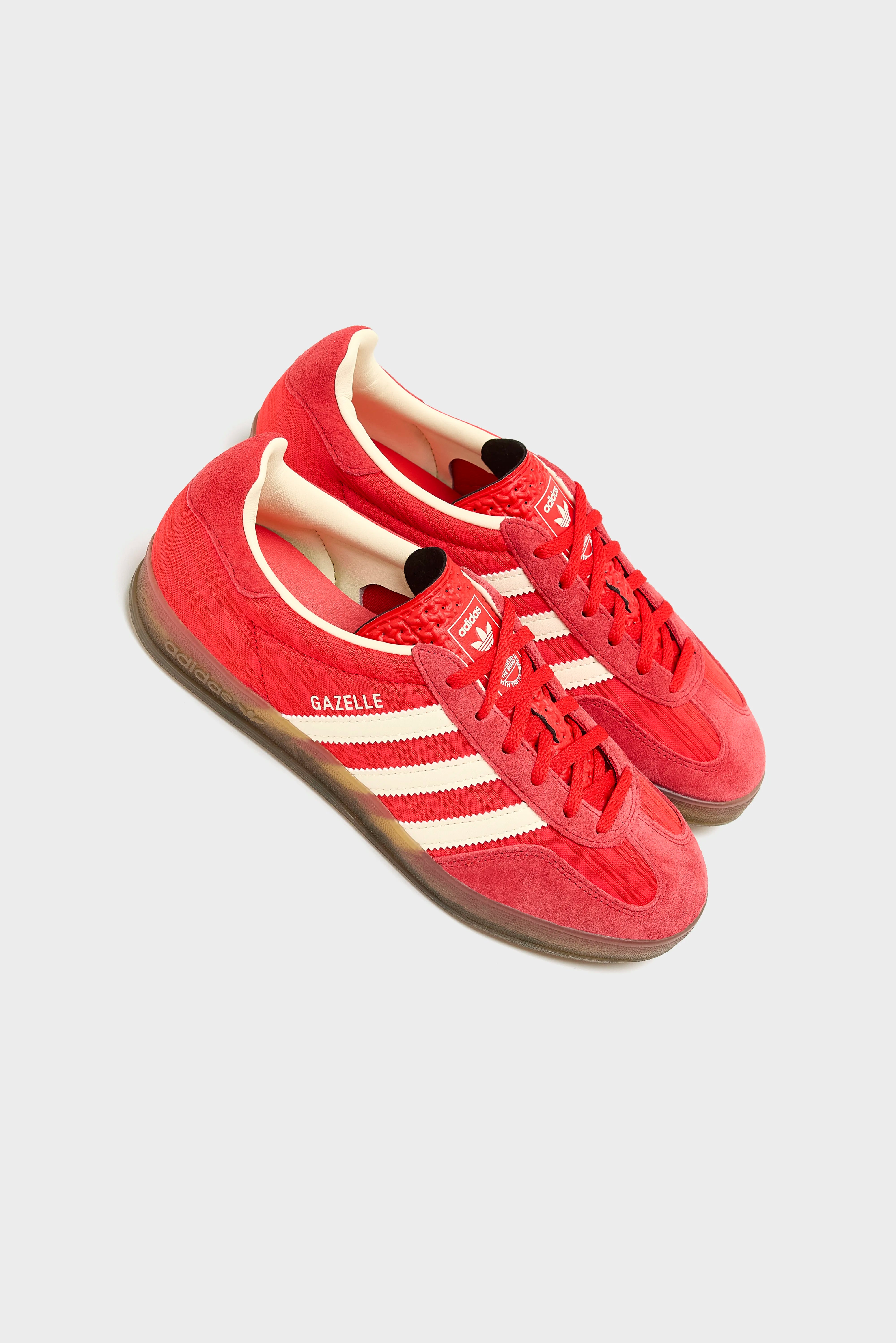 Gazelle Indoor for Women  (252 / W / RED)