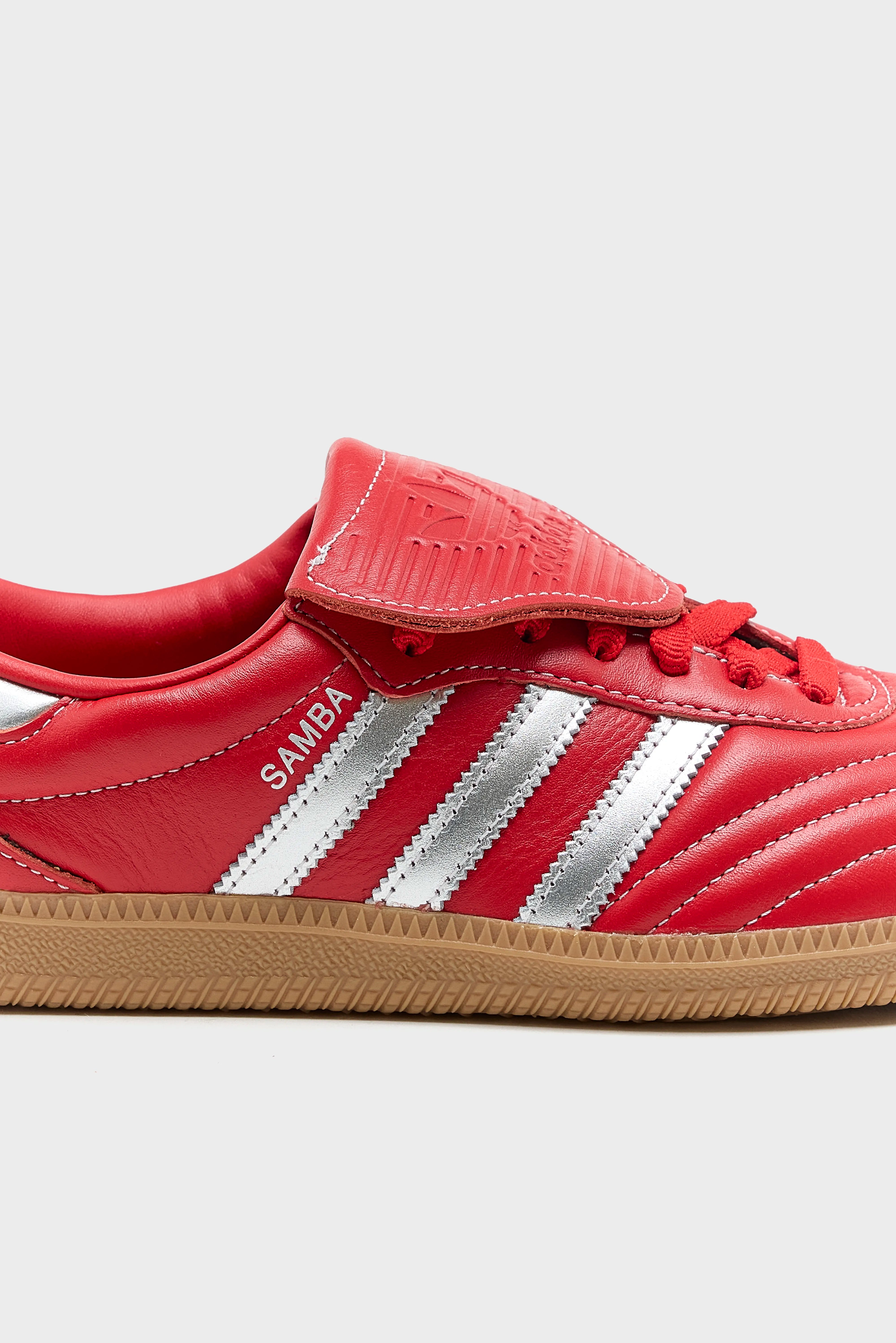 Samba LT for Women  (252 / W / RED)