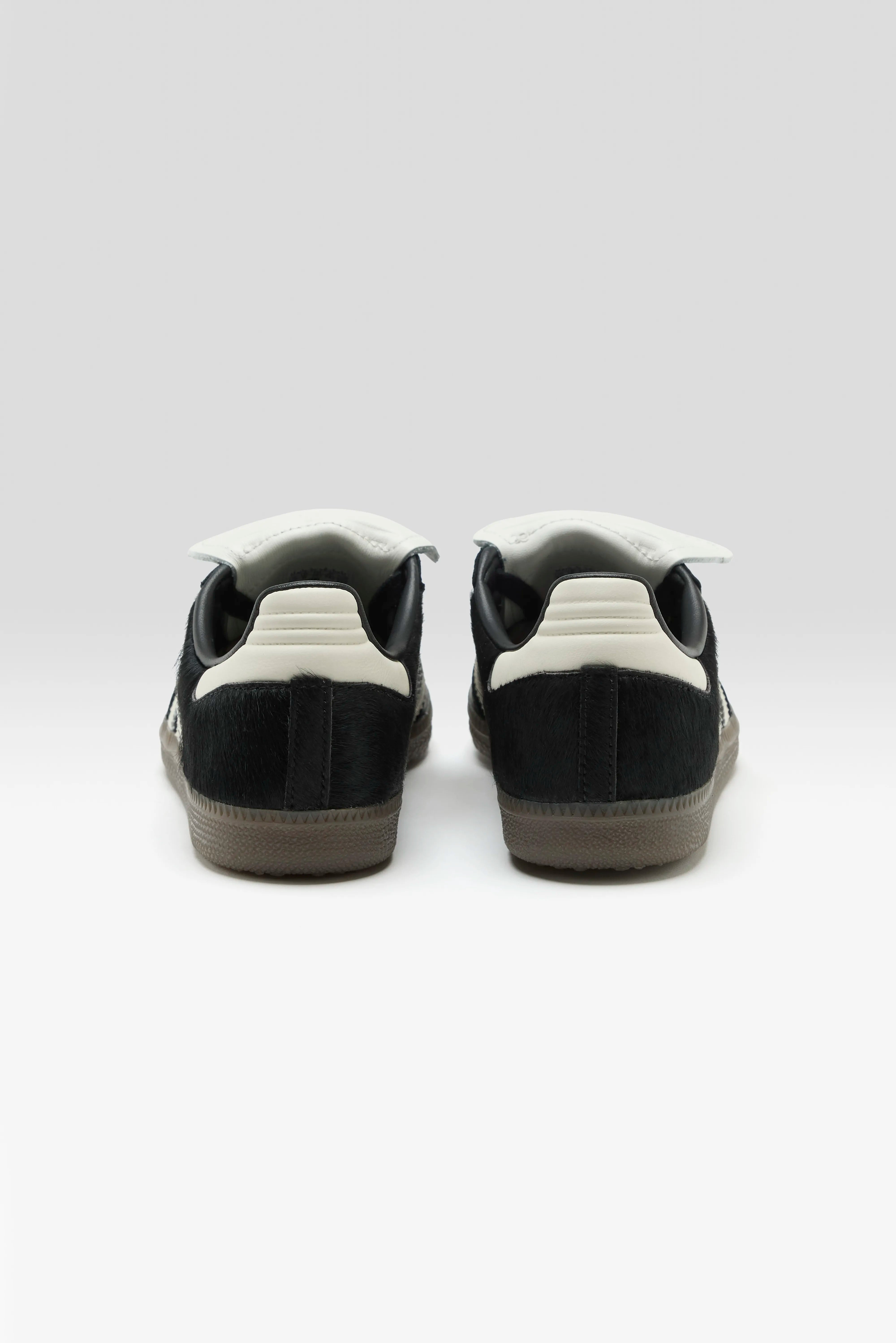 Samba LT for Women  (261 / W / BLACK)