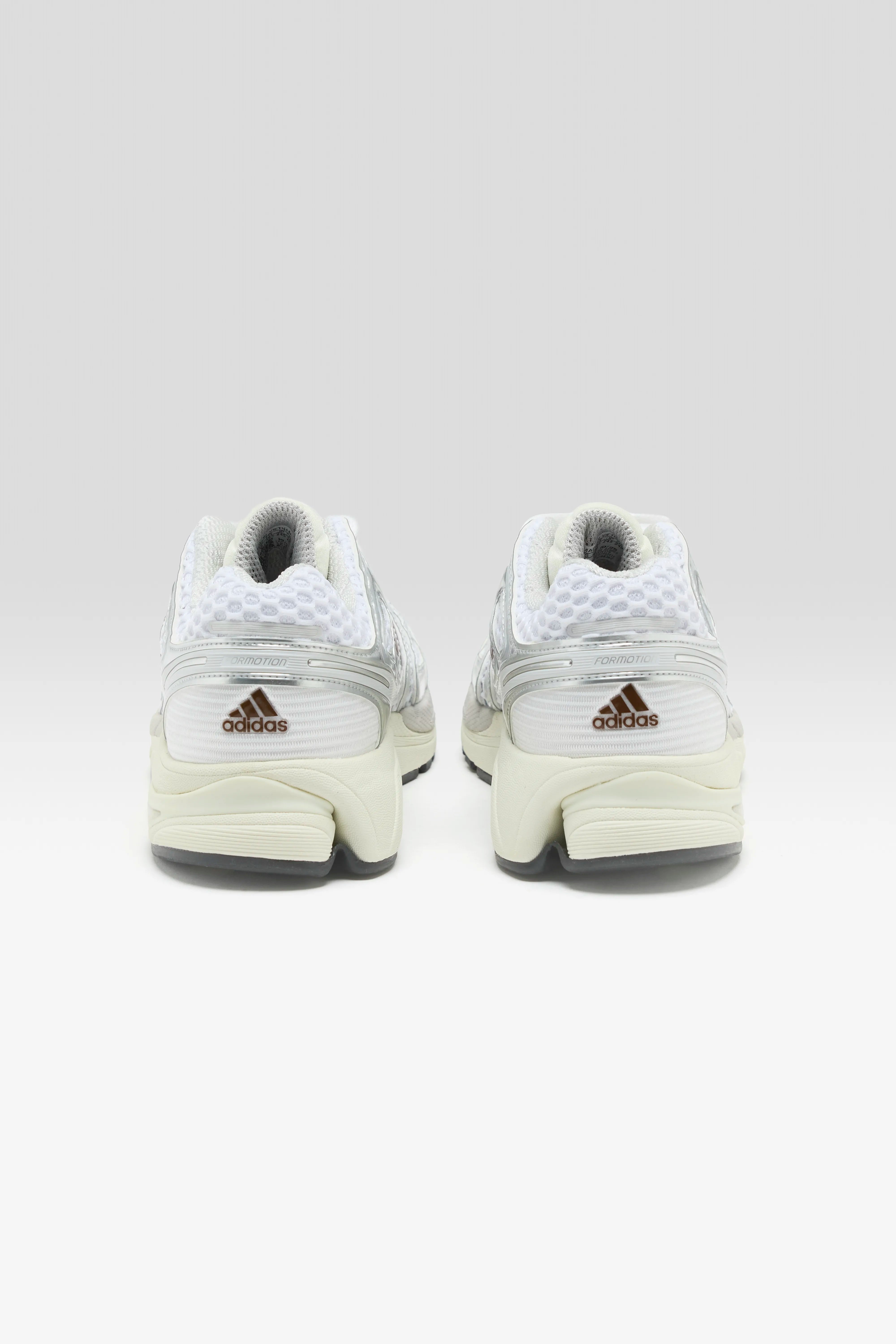 Adistar Control 5 voor Dames  (261 / W / BROWN)
