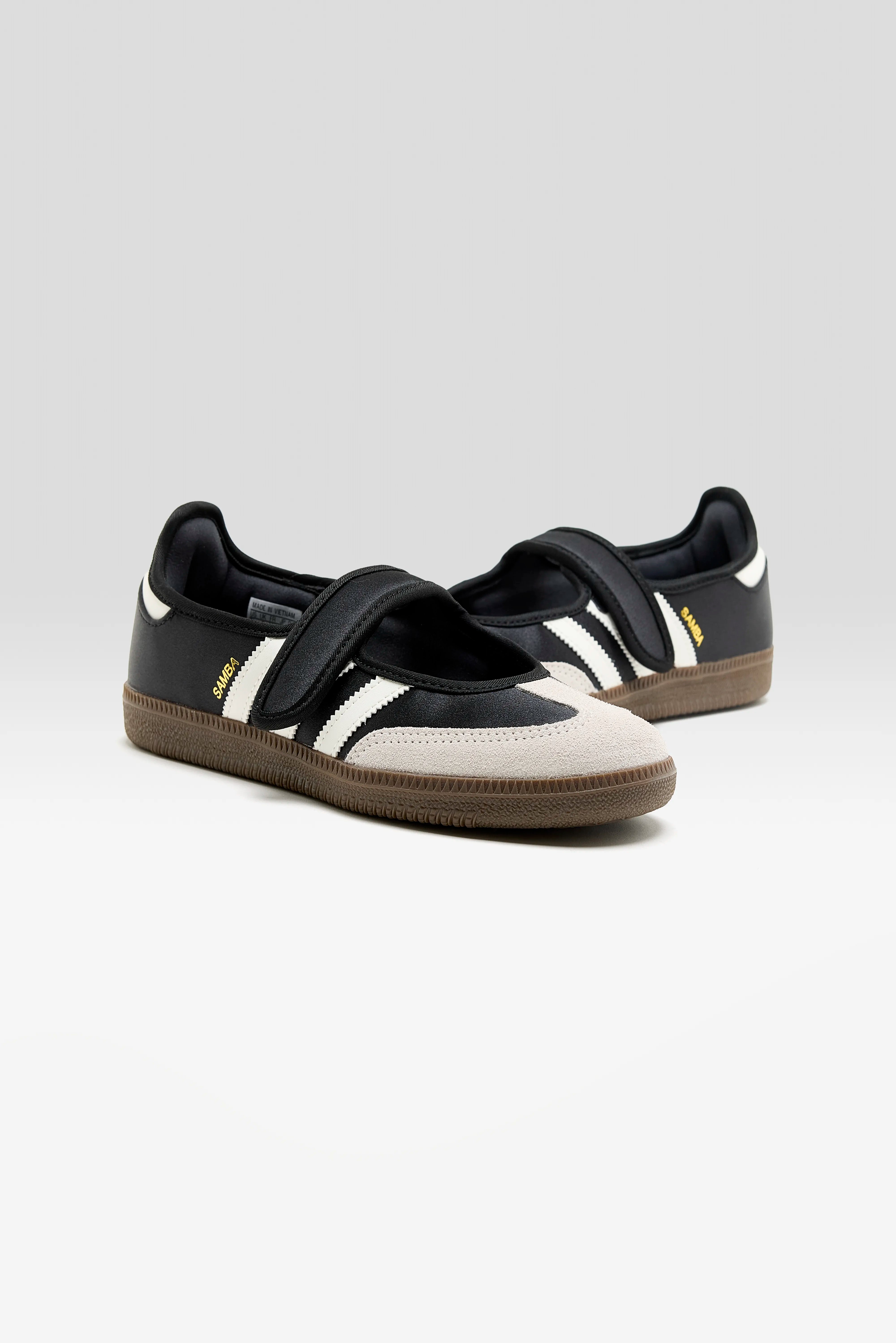 Samba Jane for Women (262 / W / BLACK)