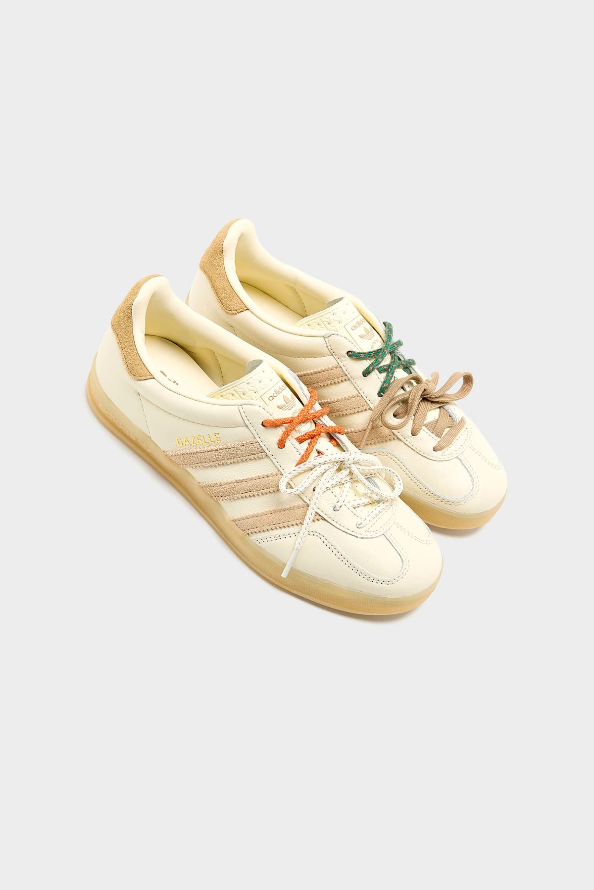 Gazelle Indoor for Women (262 / W / BEIGE)