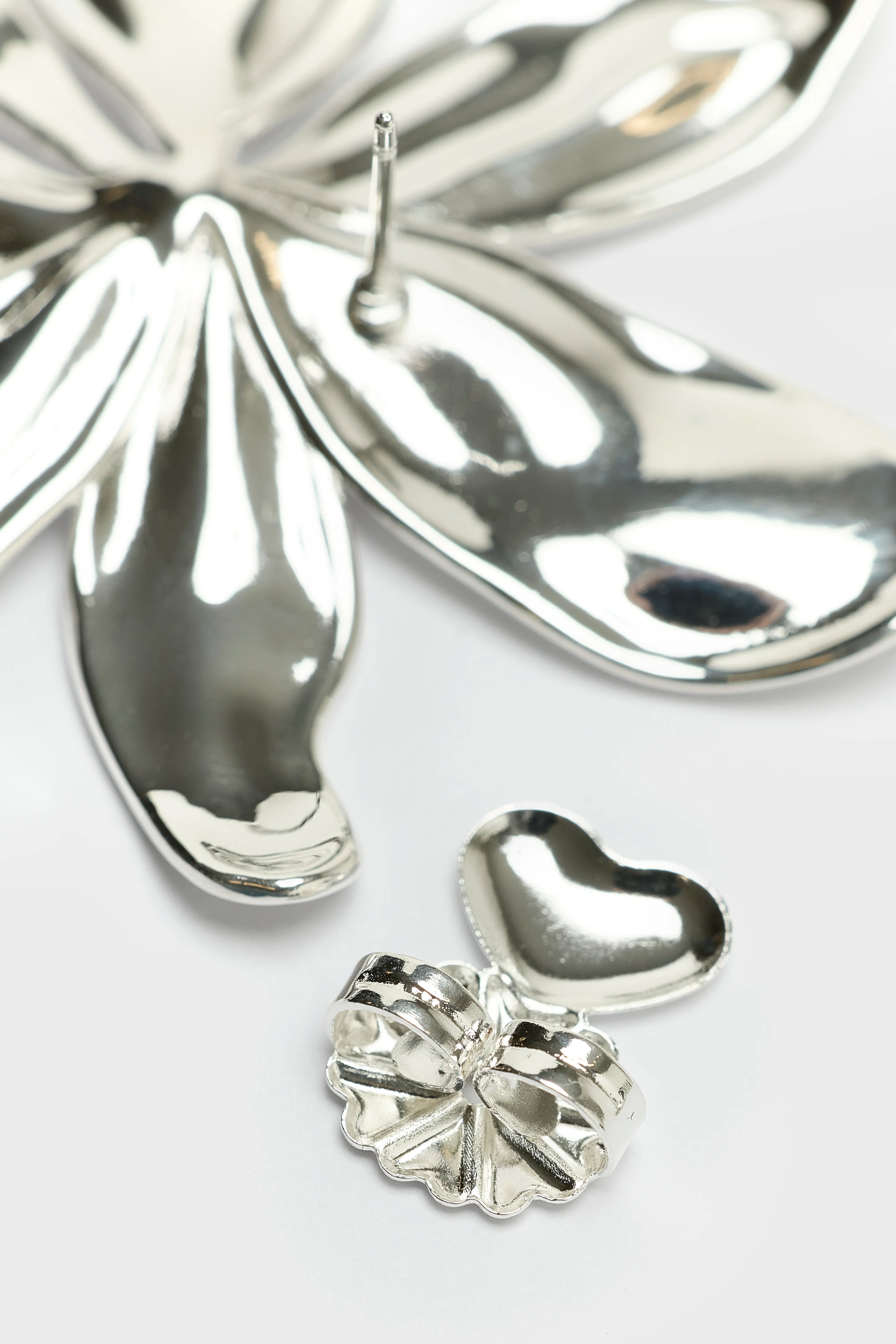 Jasmine Silver Earrings  (251 / W / SILVER)