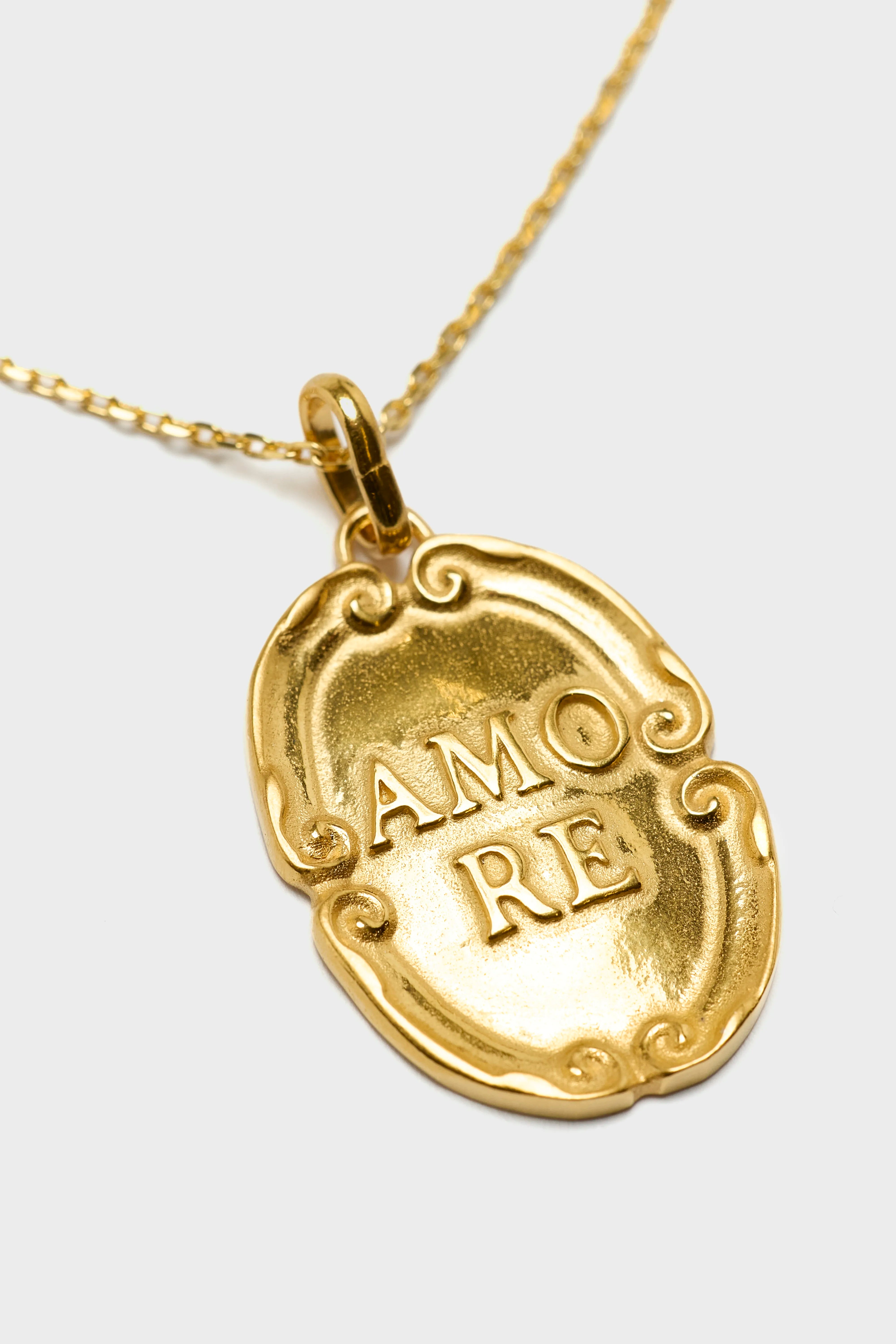 Amore Gold Necklace For Women | Bellerose