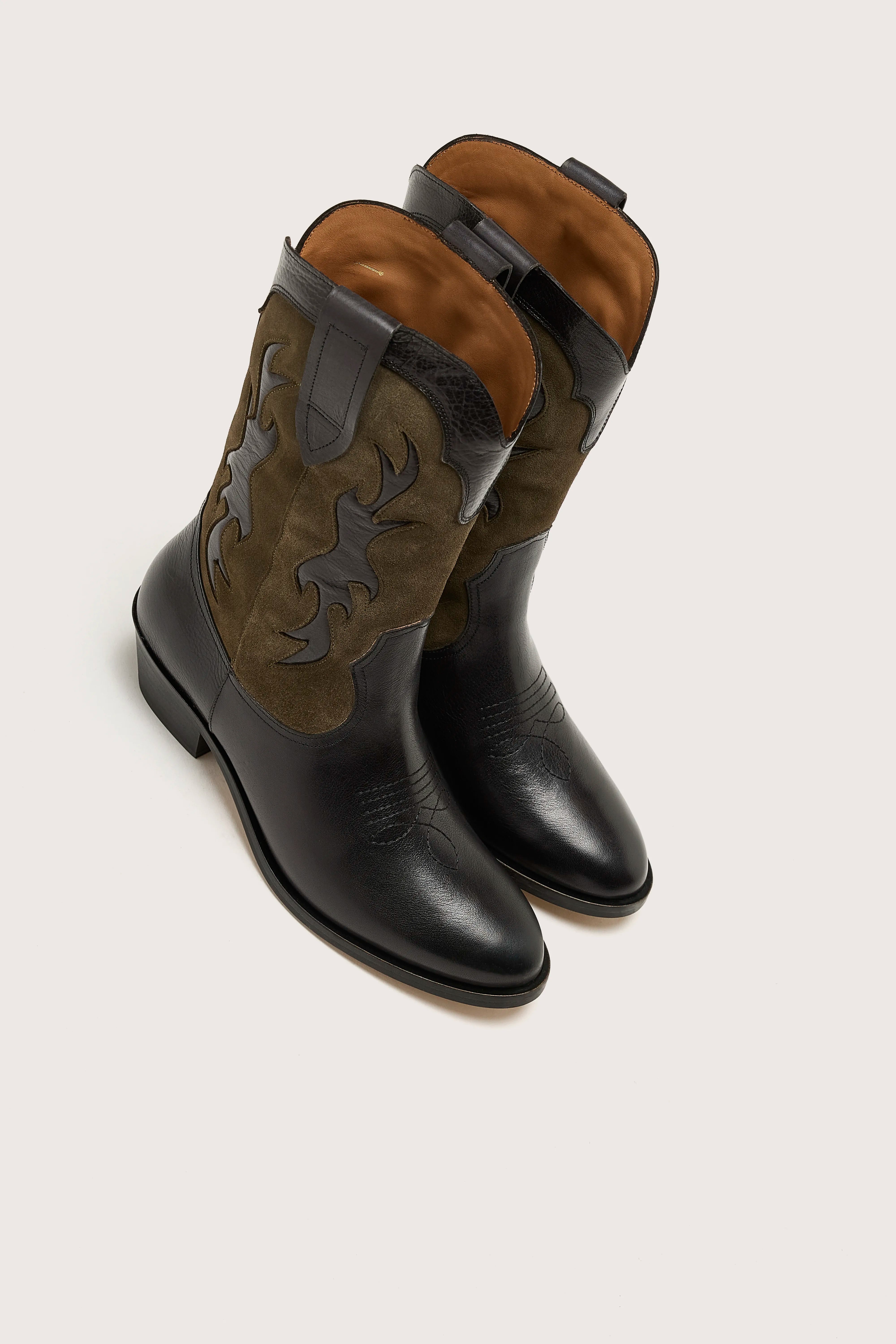 Wanda Cowboy Boots (242 / W / BLACK)