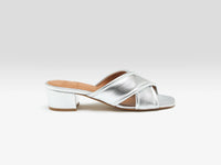 ANTHOLOGY Grace Mules  
