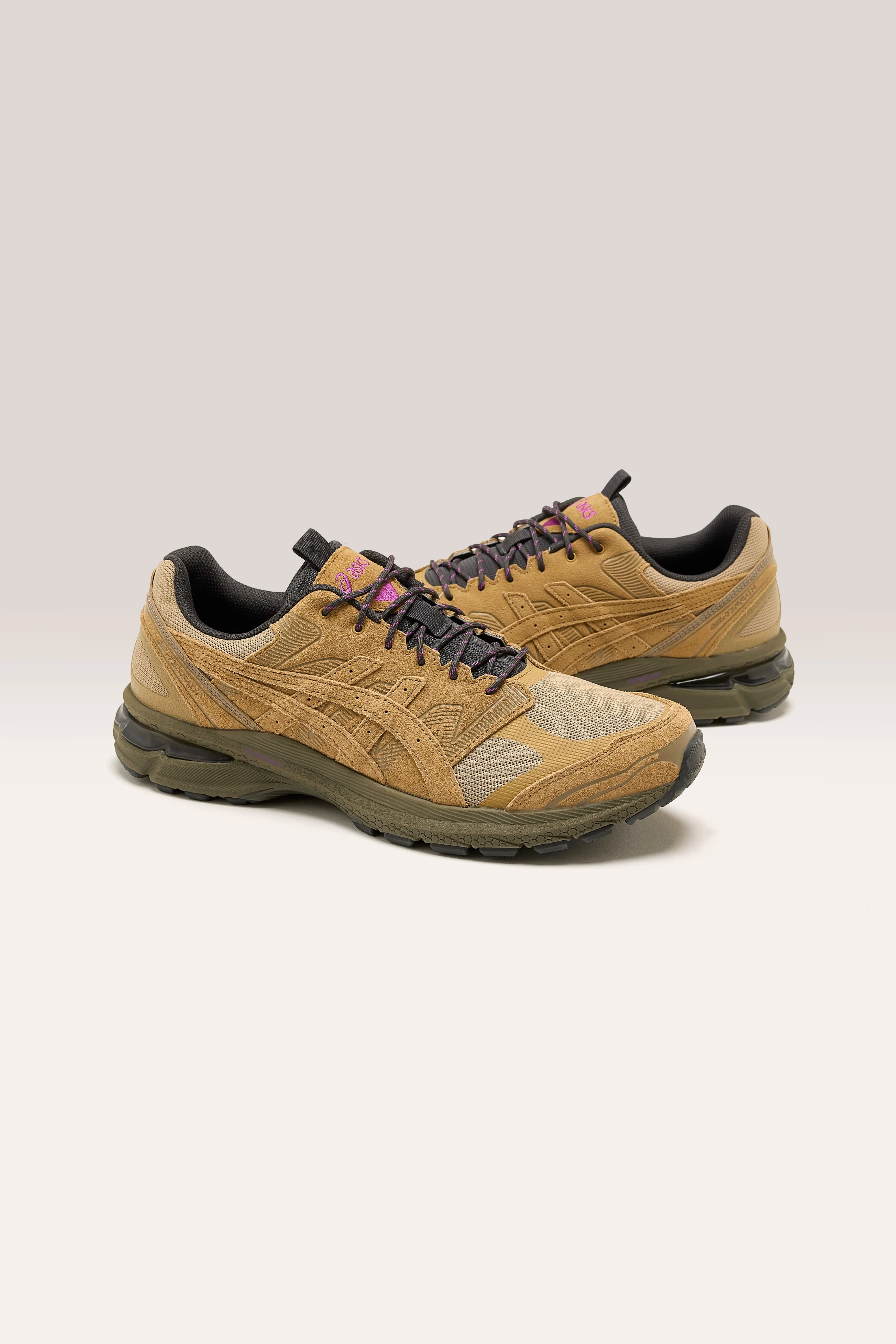 Gel-Terrain voor Mannen (242 / M / BROWN)