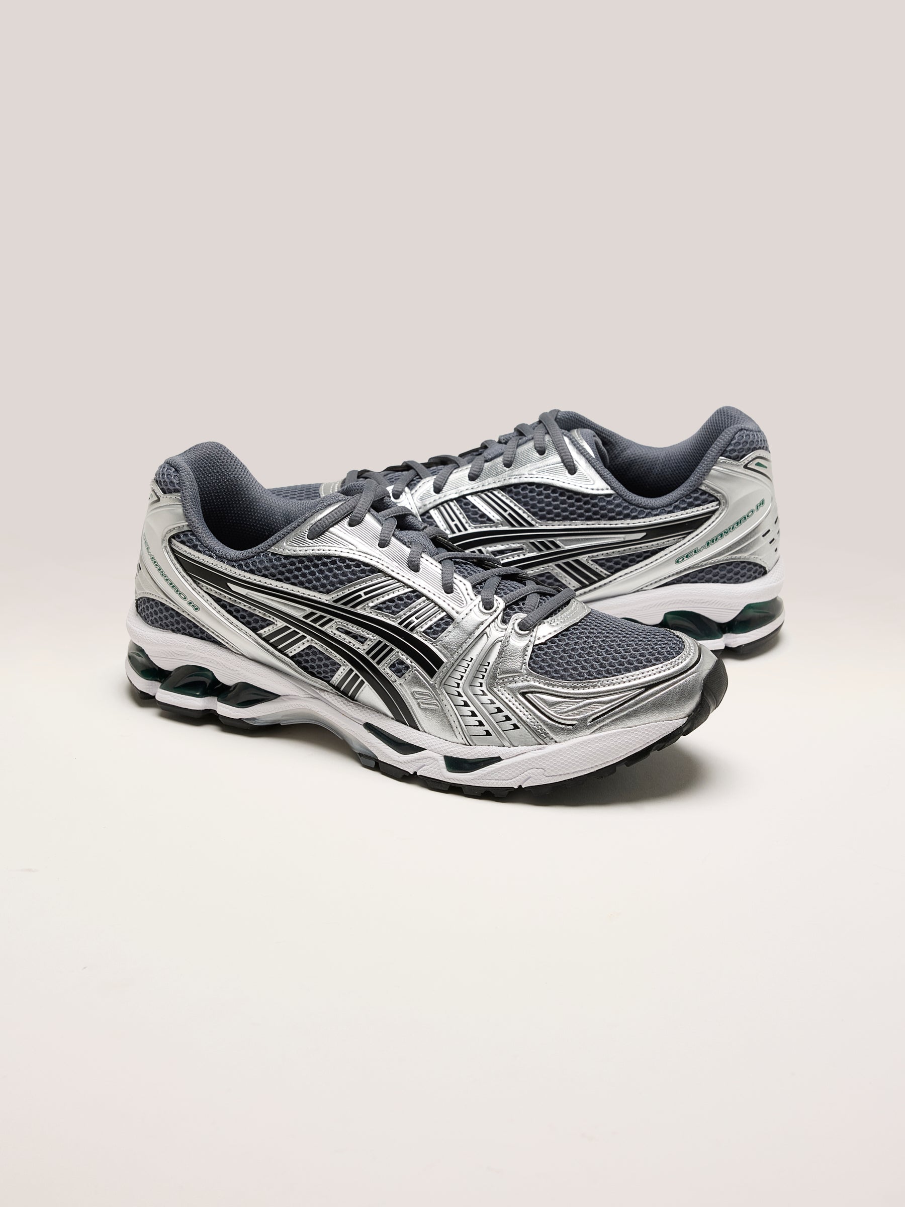 Gel-Kayano 14 voor Mannen (242 / M / SILVER)