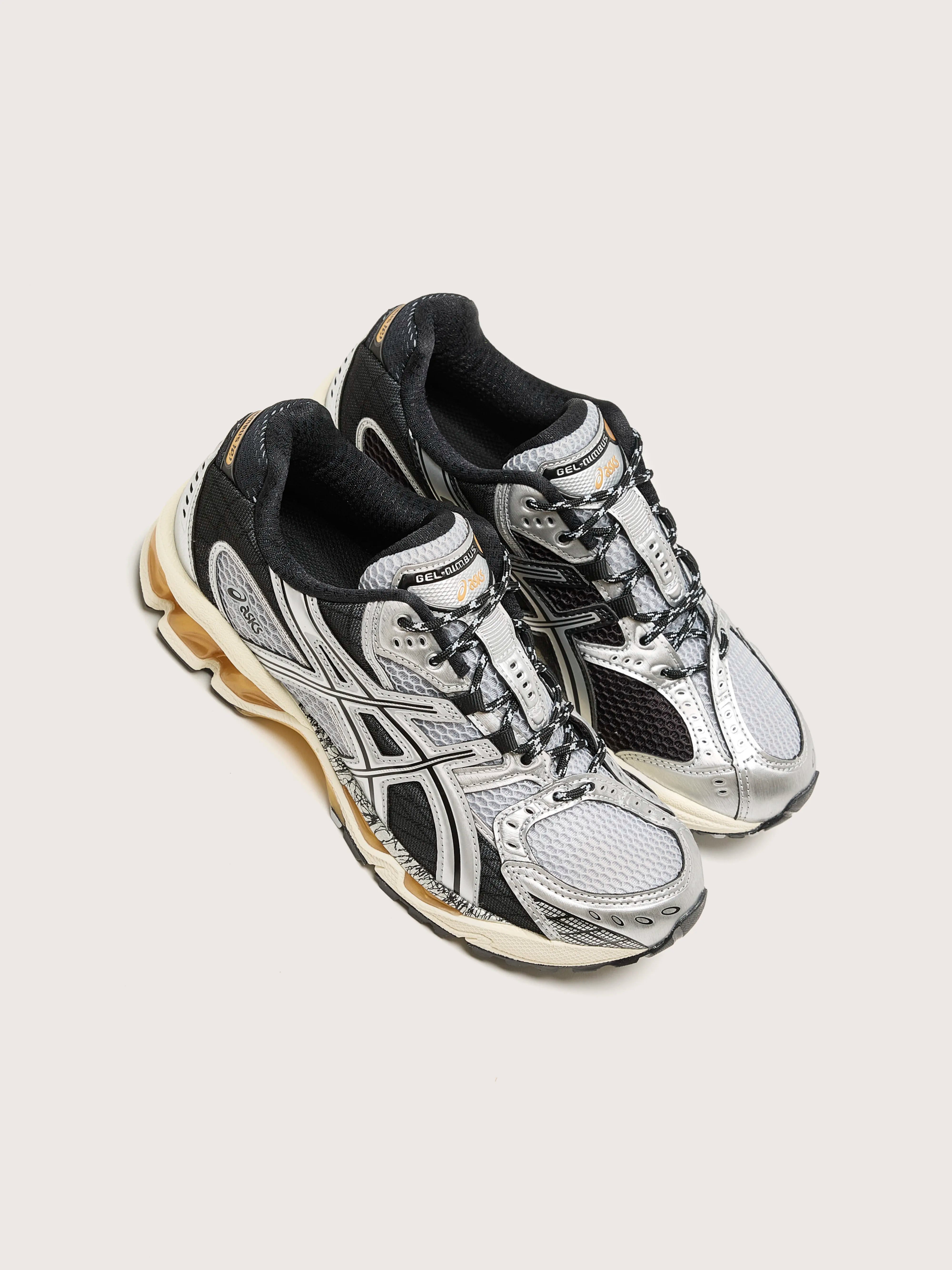 Gel-Nimbus 10.1 pour Femmes (242 / W / BLACK)