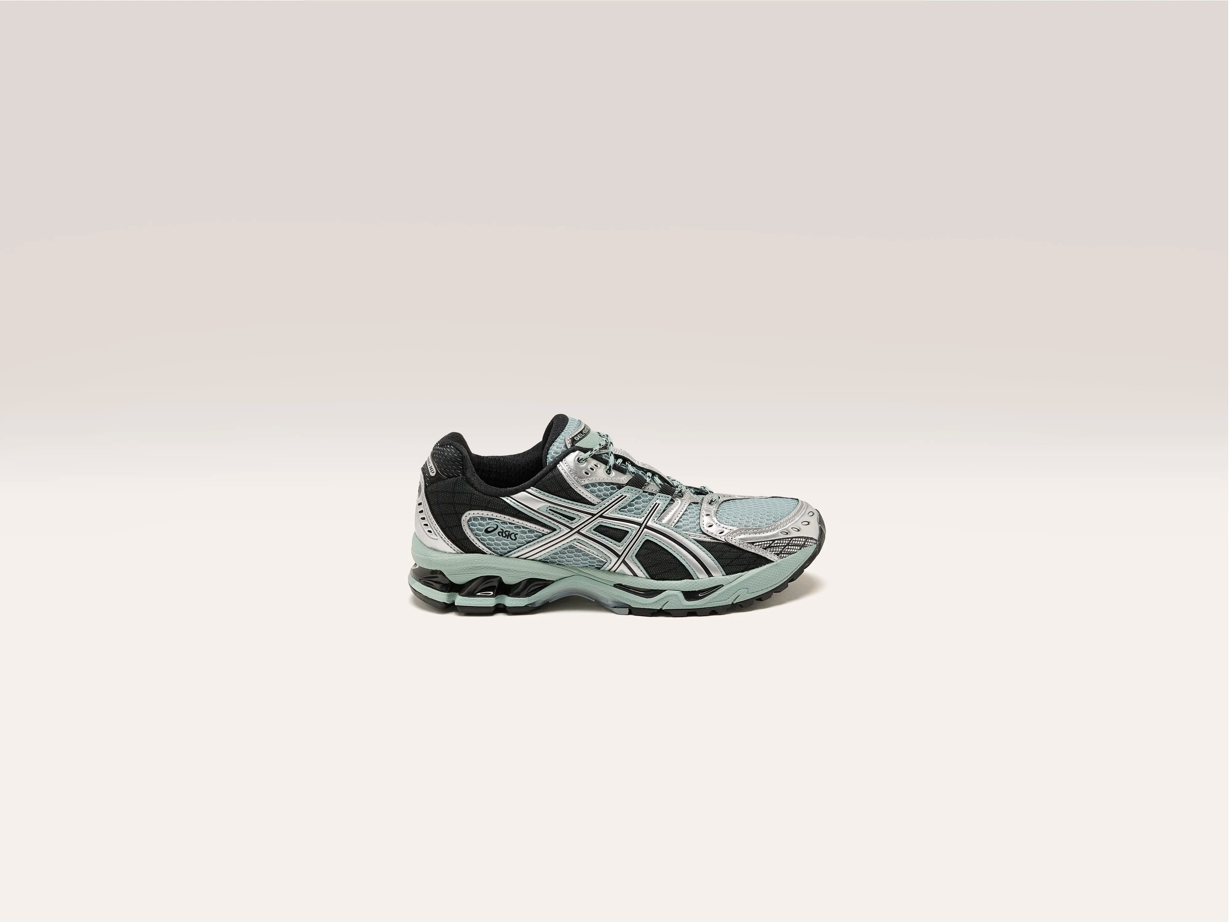 Gel-Nimbus 10.1 for Women (242 / W / GREEN)