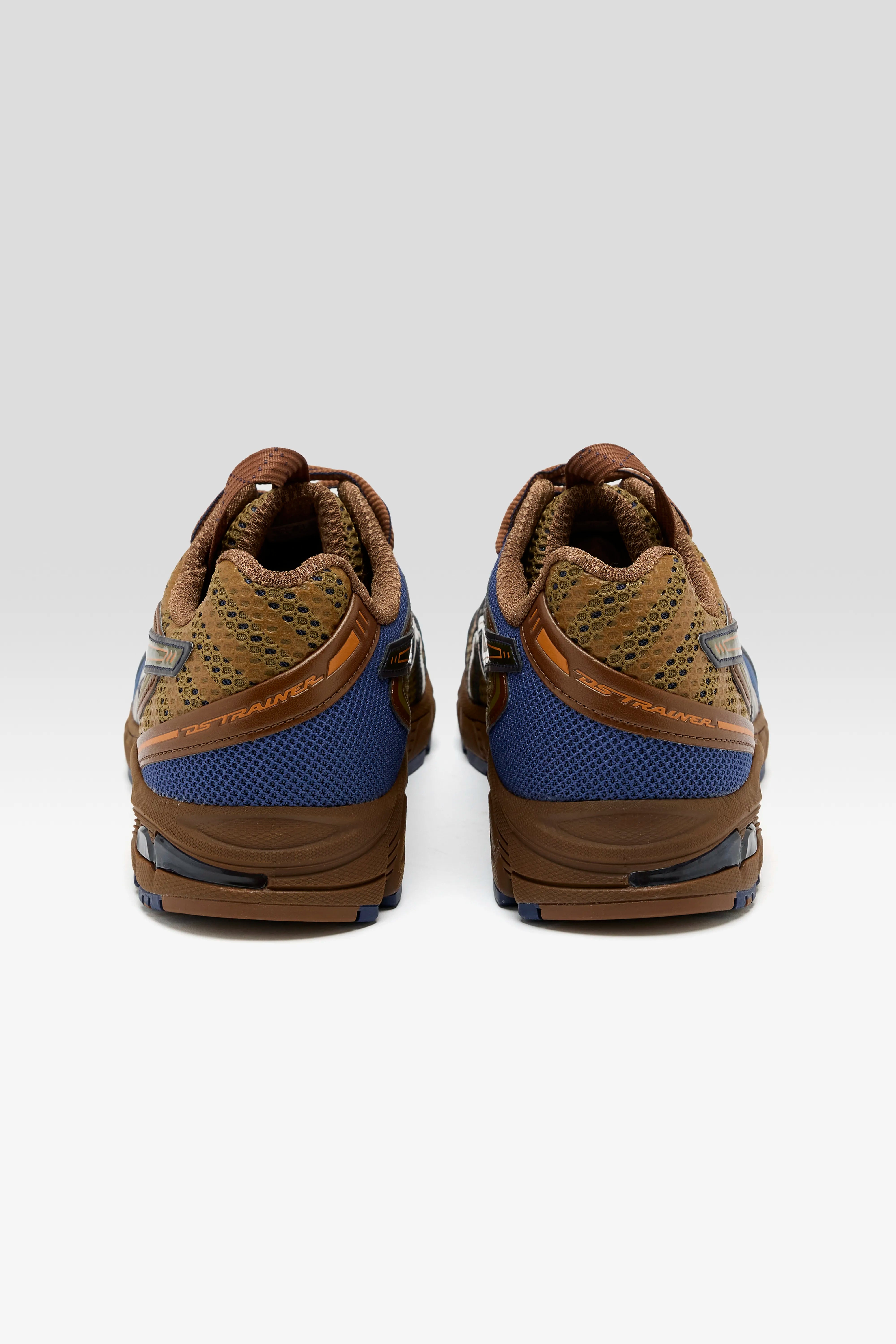 UB9-S Gel-DS Trainer 14 voor Mannen (251 / M / BROWN)