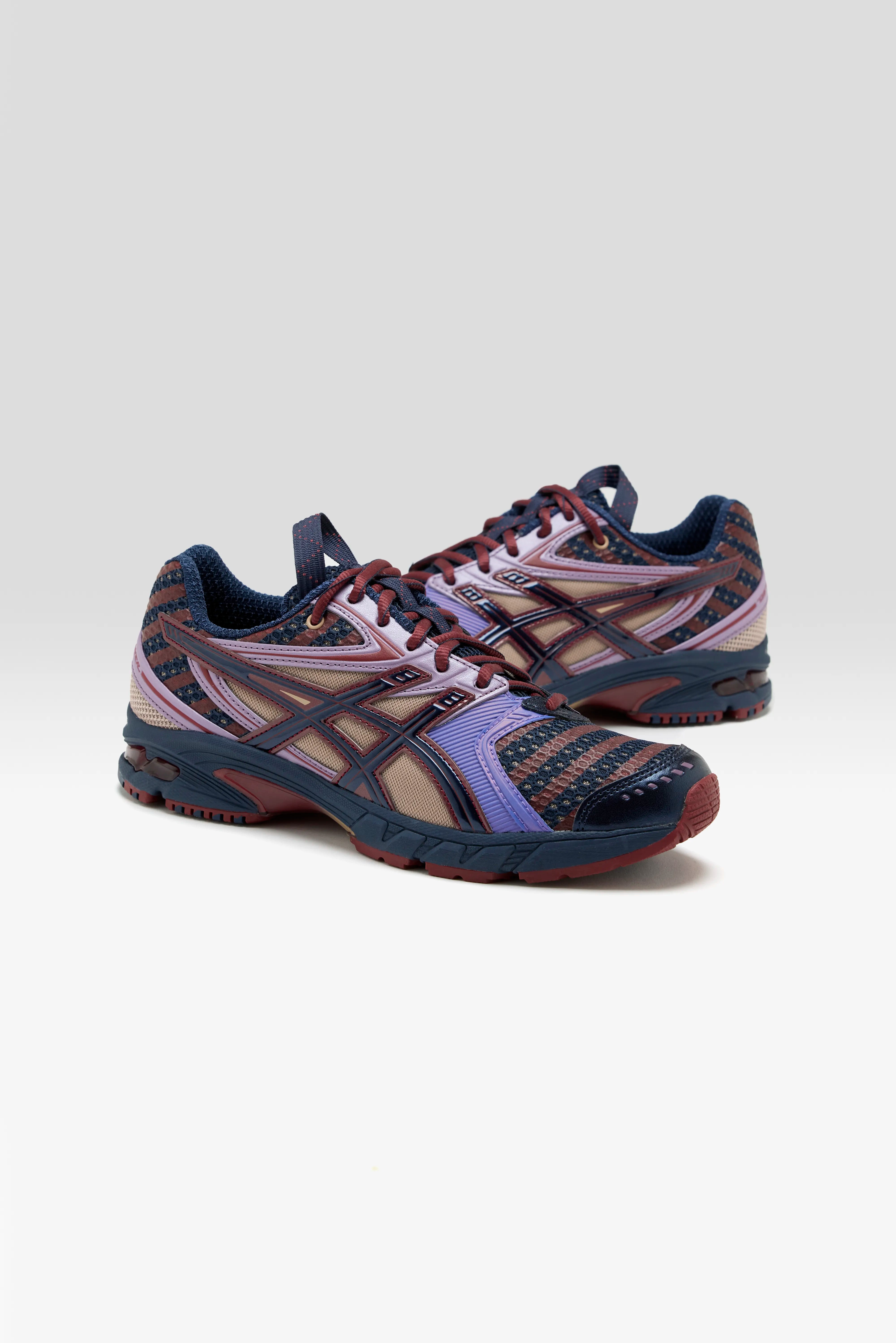 UB9-S Gel-DS Trainer 14 for Women  (251 / W / PURPLE)