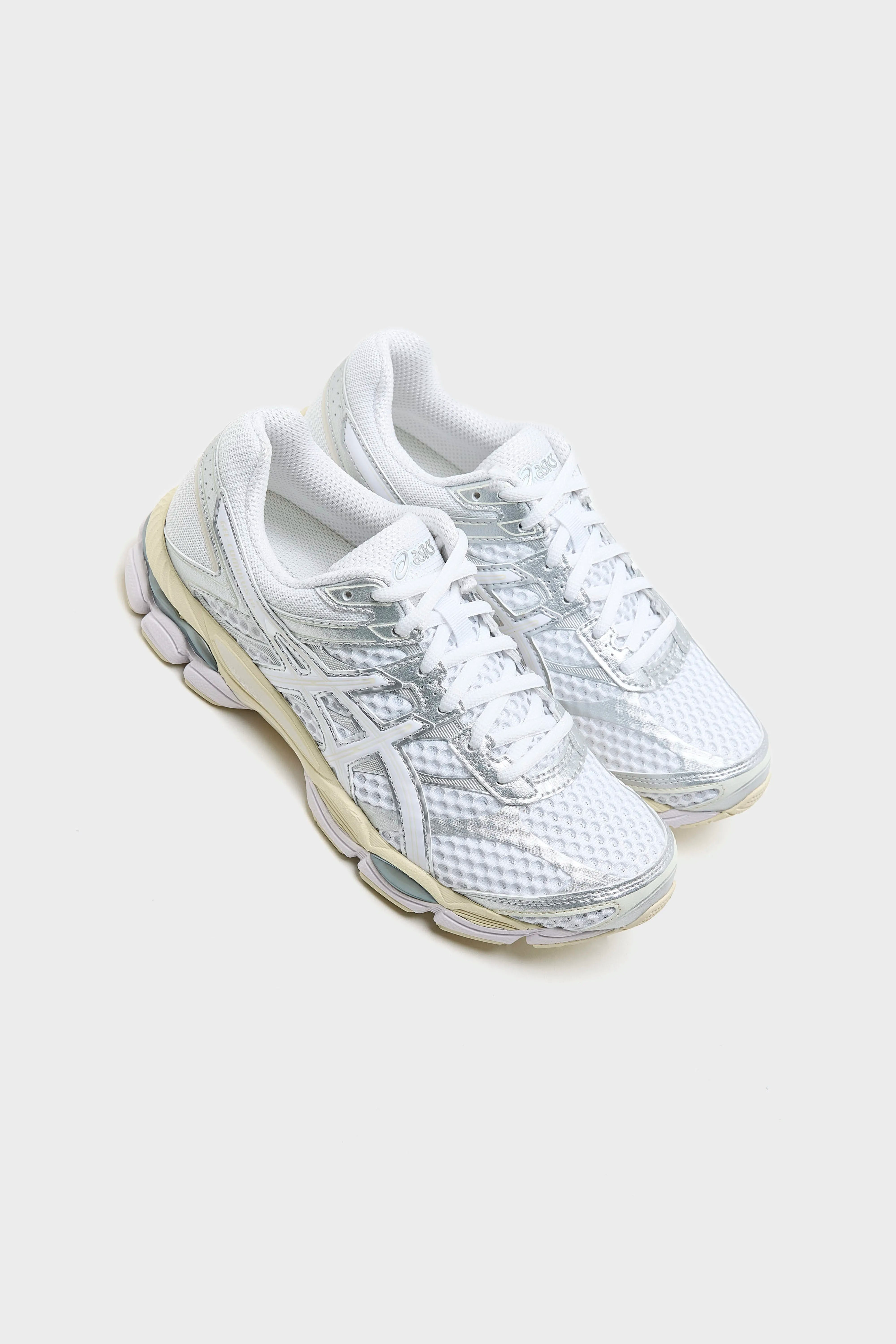 Gel-Cumulus 16 for Women  (252 / W / WHITE)