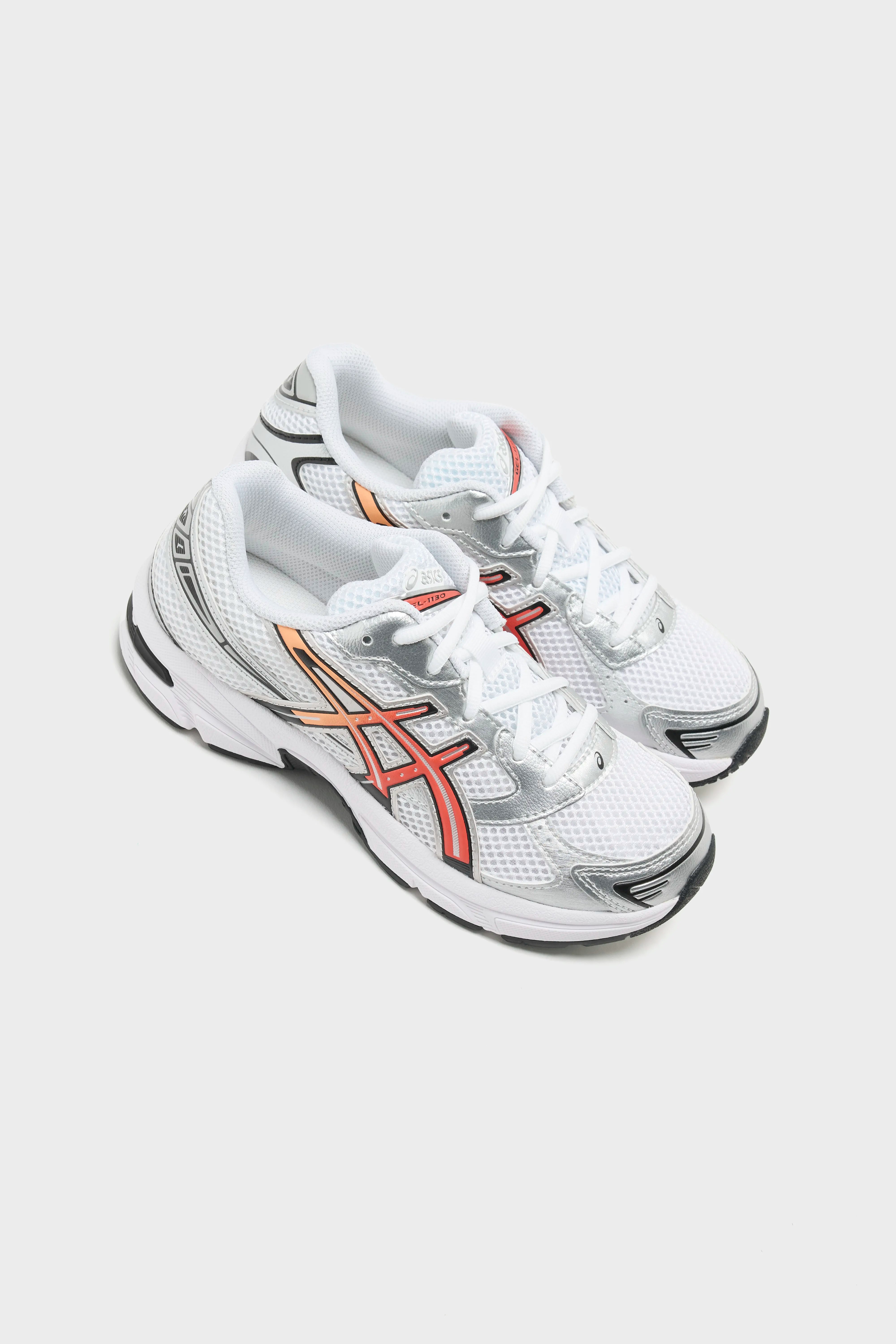 Gel-1130 for Juniors  (261 / B / GREY)
