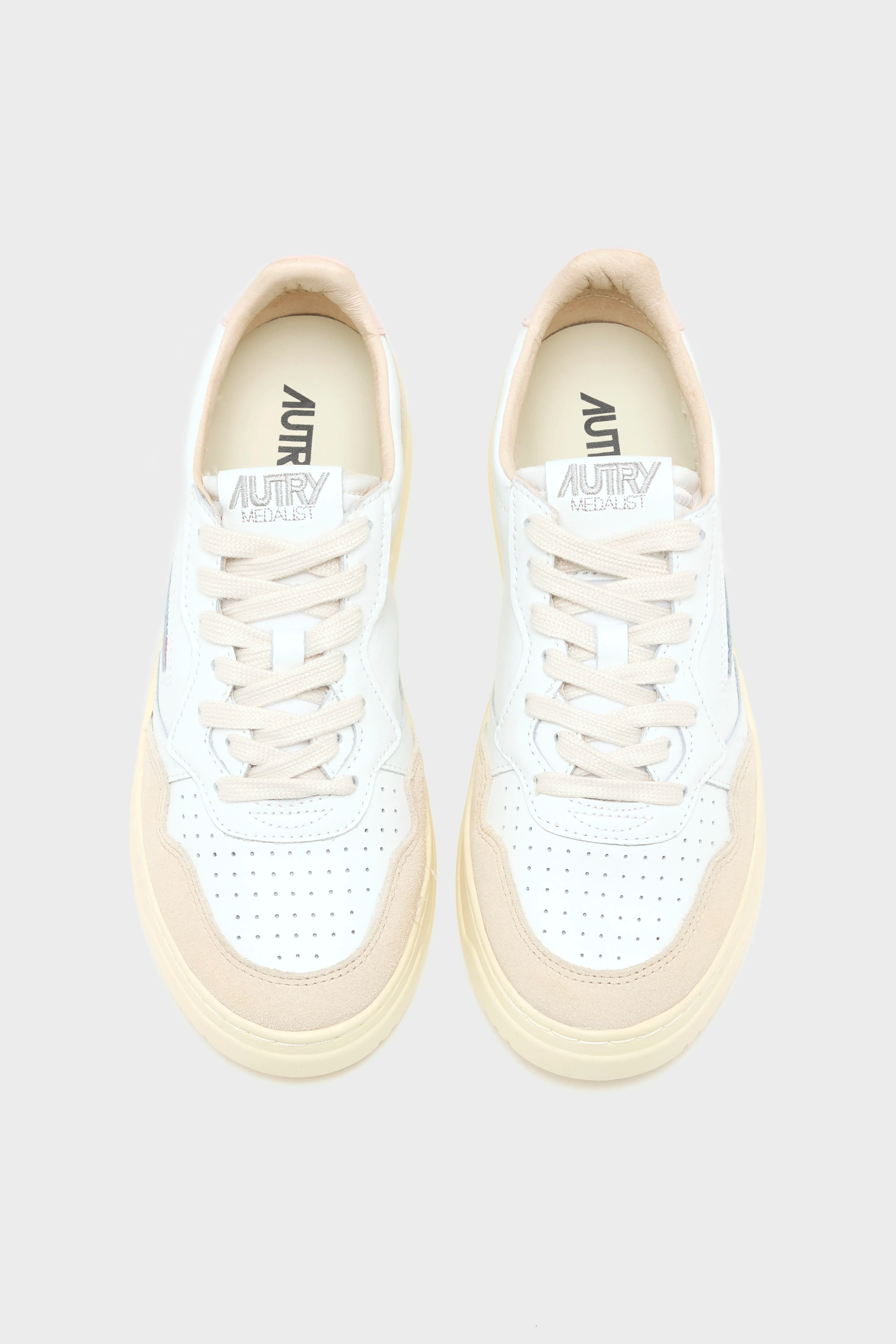 Medalist Low for Women (251 / W / PINK)