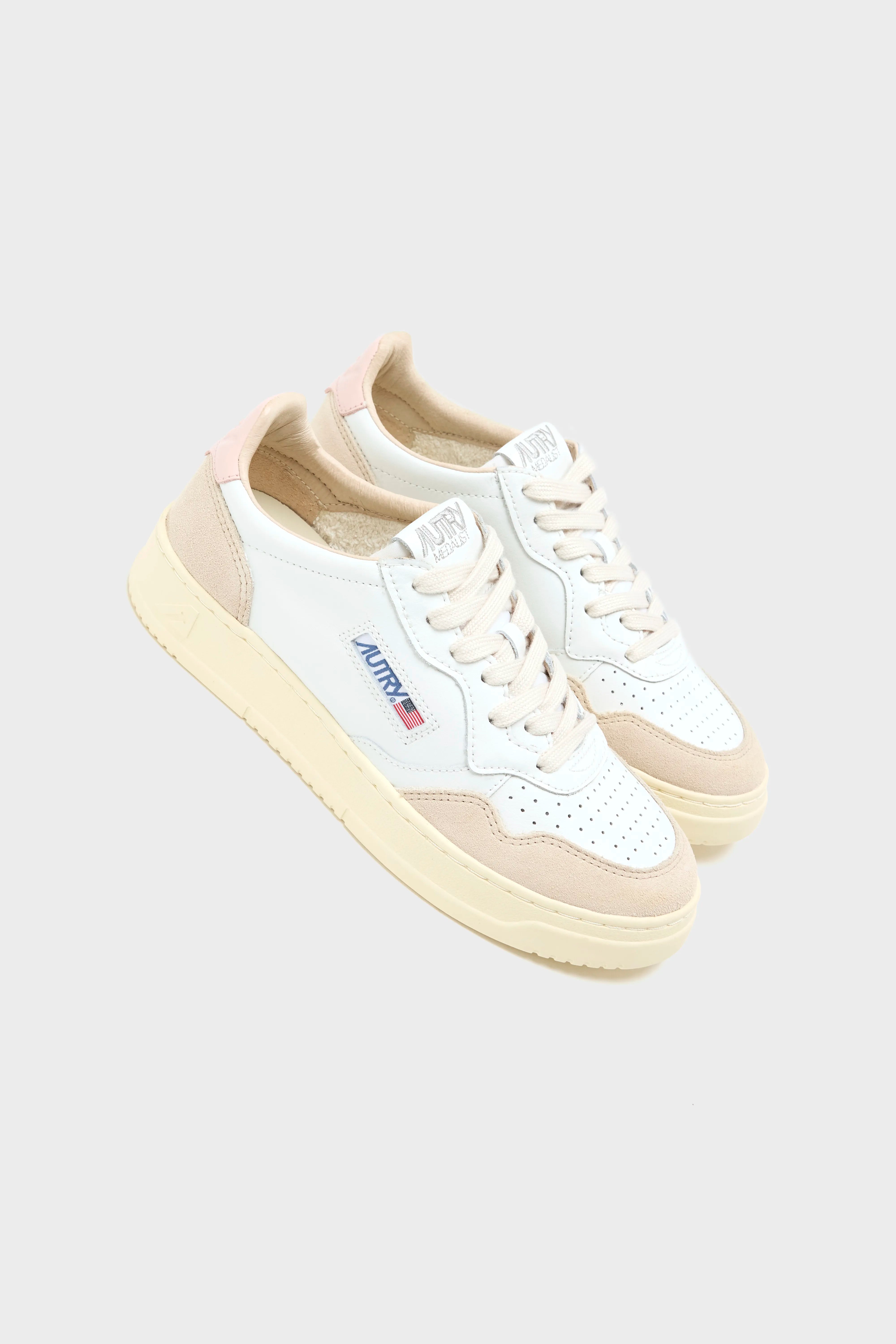 Medalist Low for Women (251 / W / PINK)