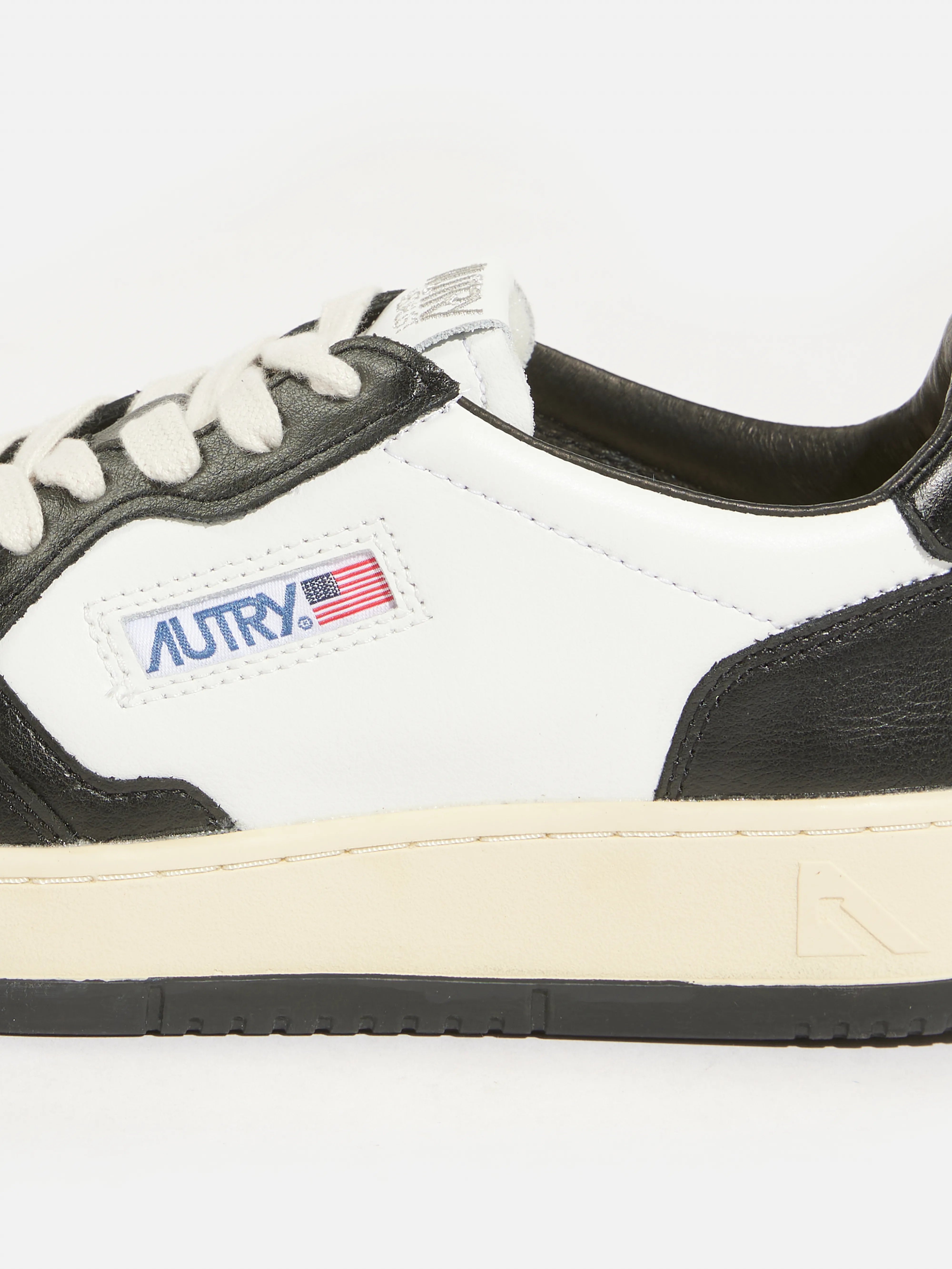 Autry | Medalist Low Bicolor Sneakers| Bellerose Autry | Medalist Low Bicolor Sneakers| Bellerose