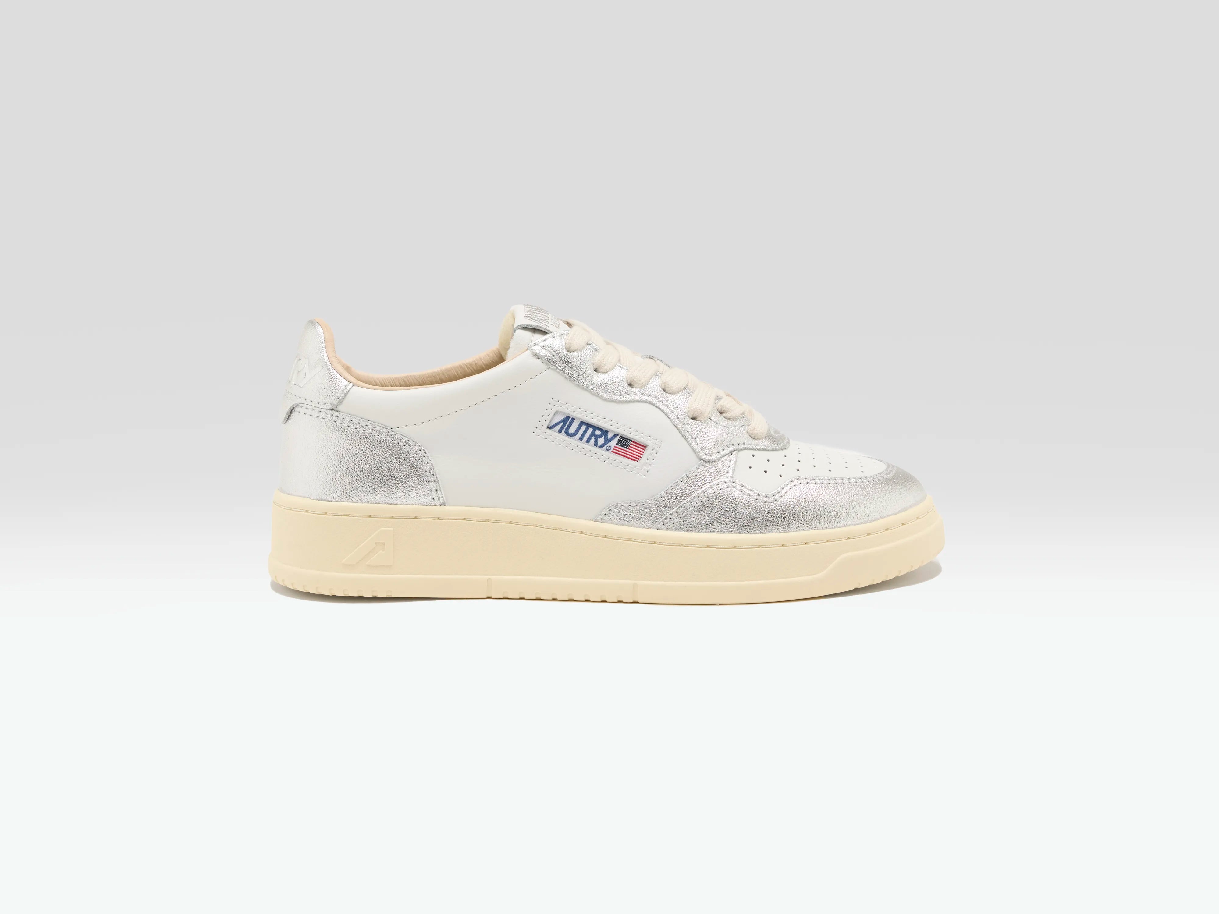 Medalist Low voor Vrouwen (241 / W / SILVER)