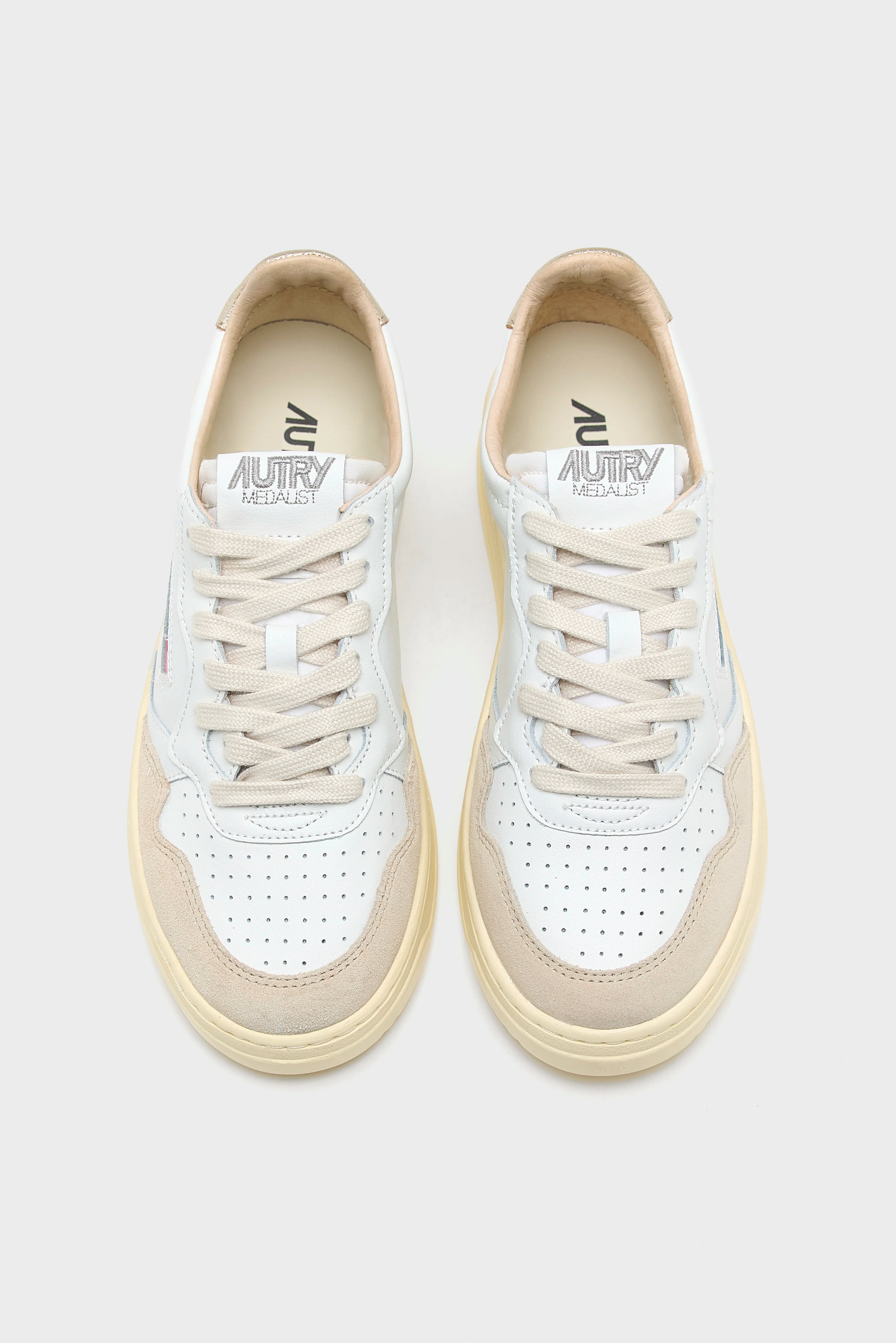 Medalist Low for Women (242 / W / GOLD)