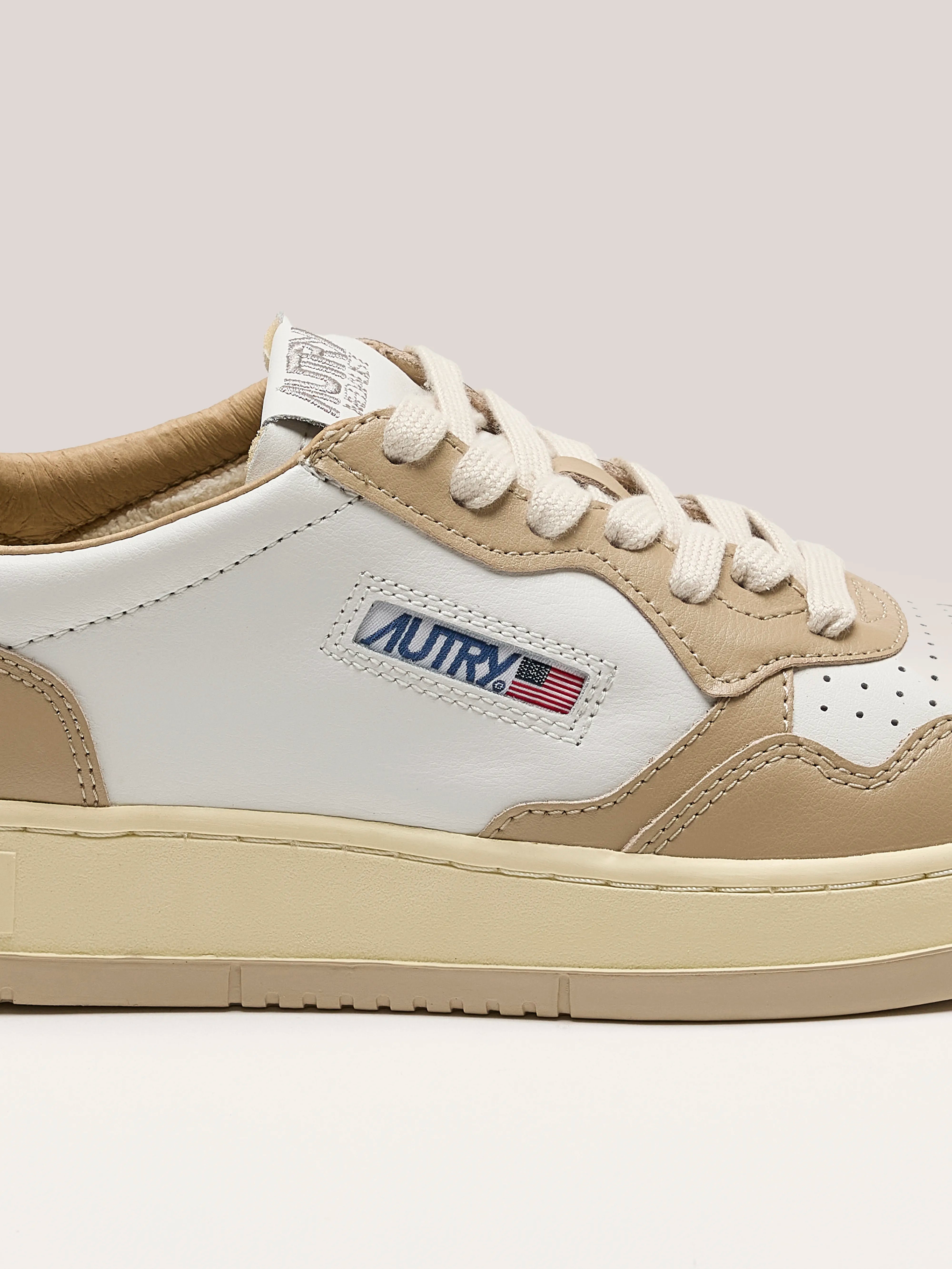 Medalist Low Bicolor pour Femmes (242 / W / BEIGE)