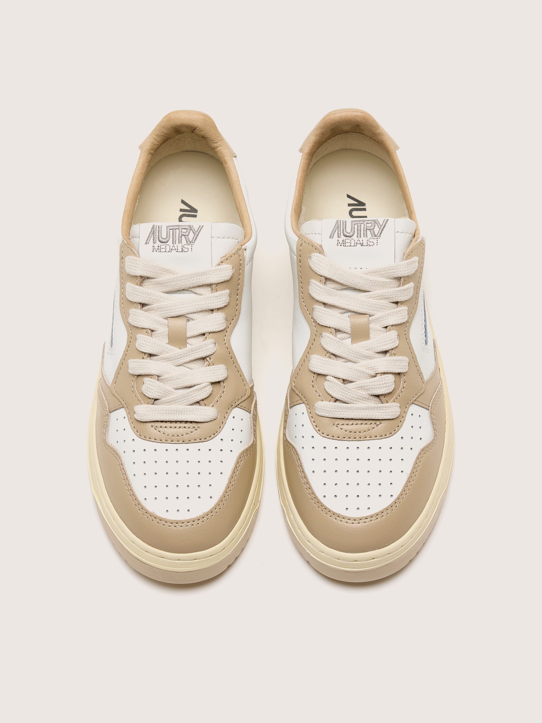 Medalist Low Bicolor for Women (242 / W / BEIGE)