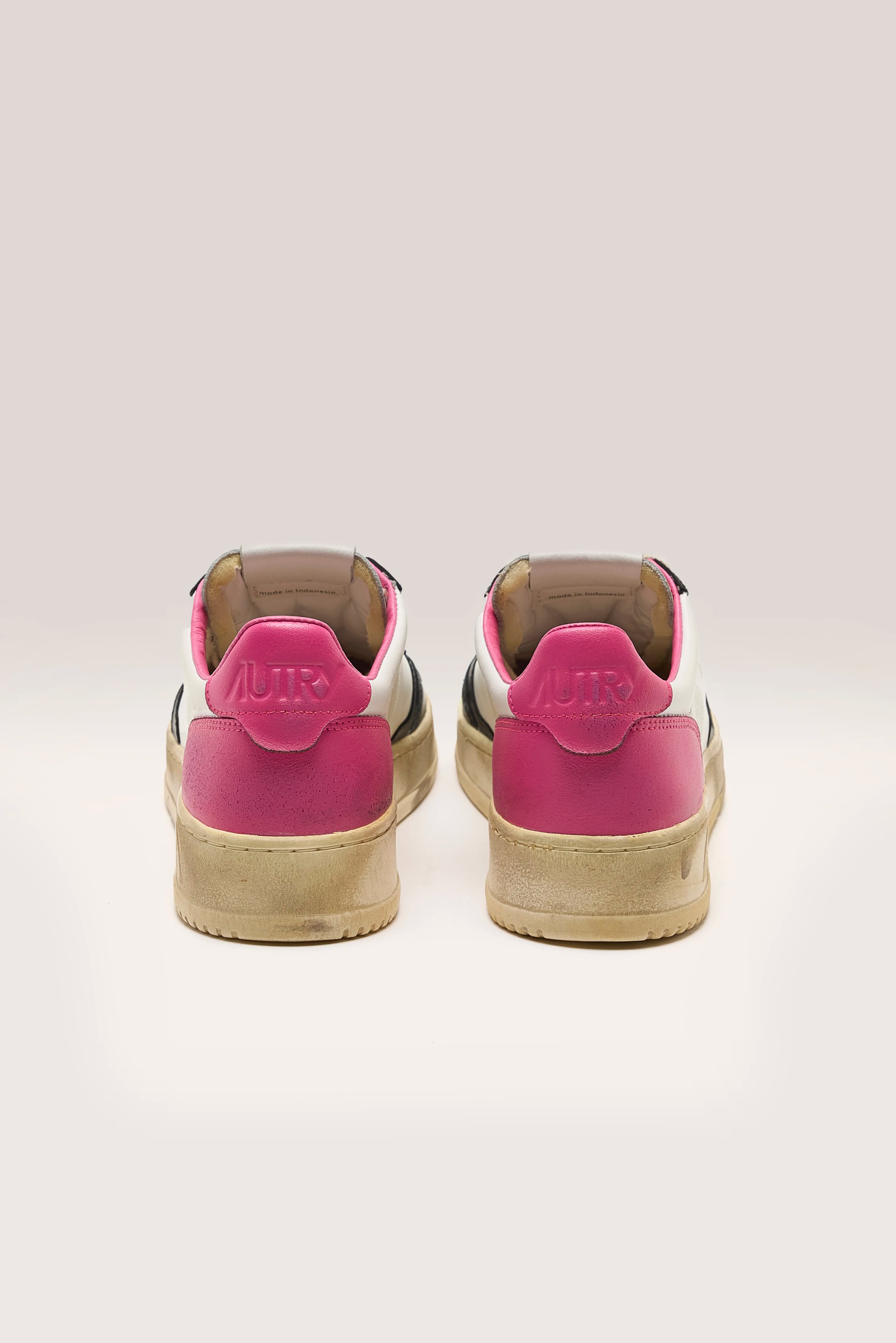 Super Vintage Low for Women (242 / W / PINK)