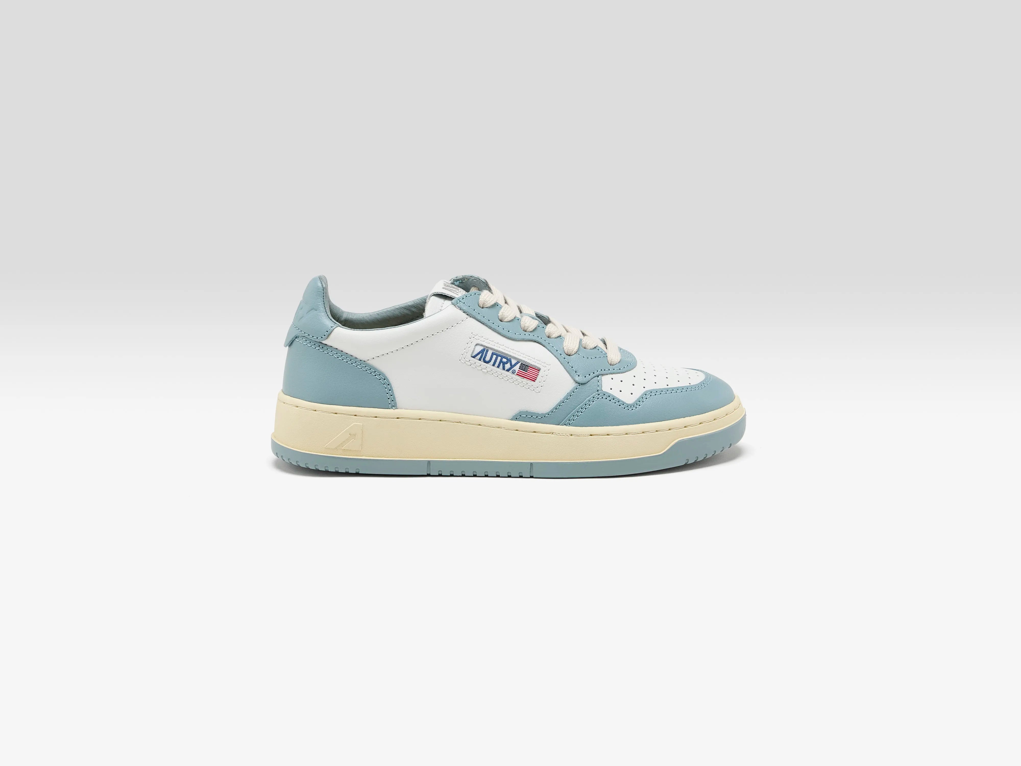 Medalist Low for Women  (251 / W / BLUE)