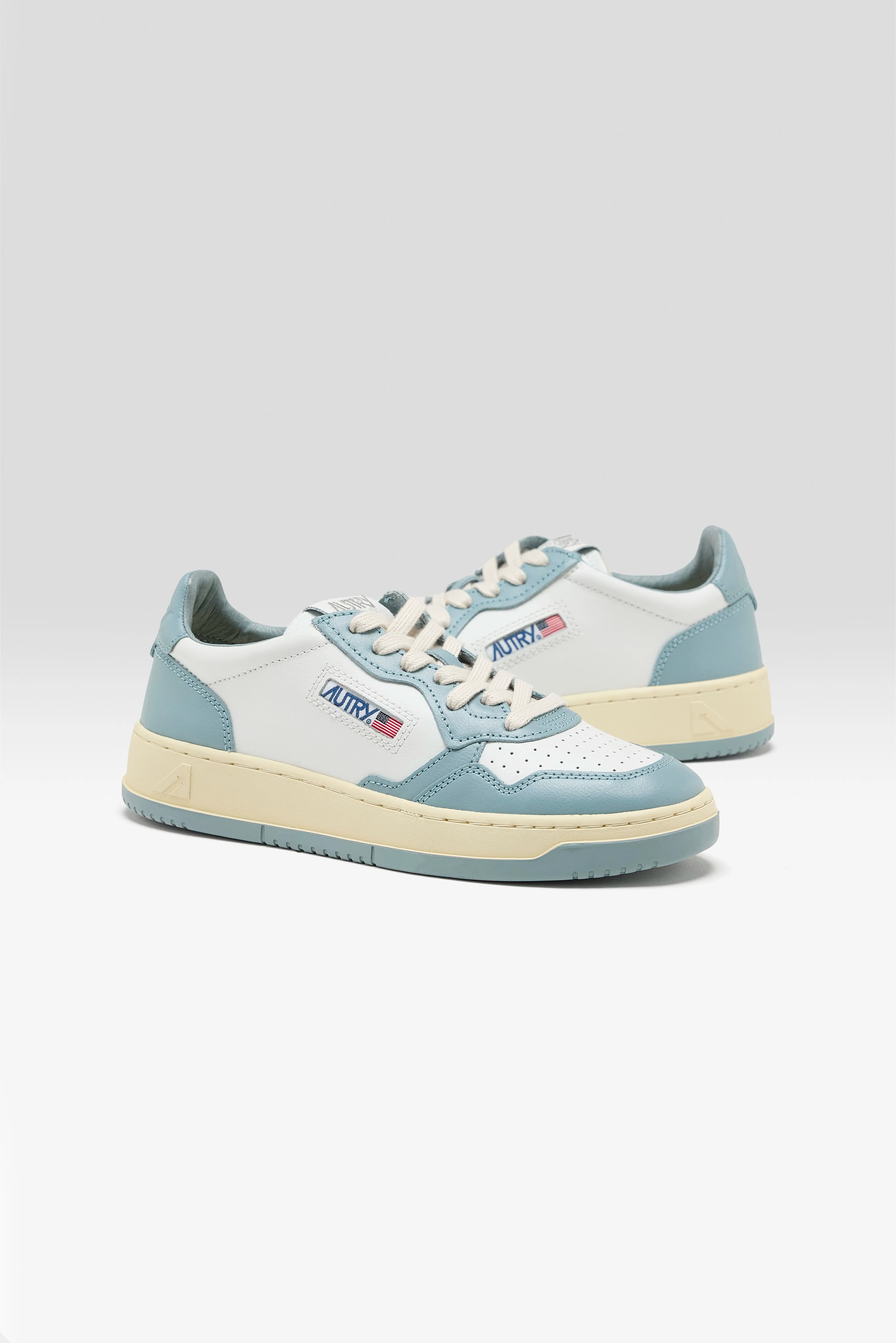 Medalist Low for Women  (251 / W / BLUE)