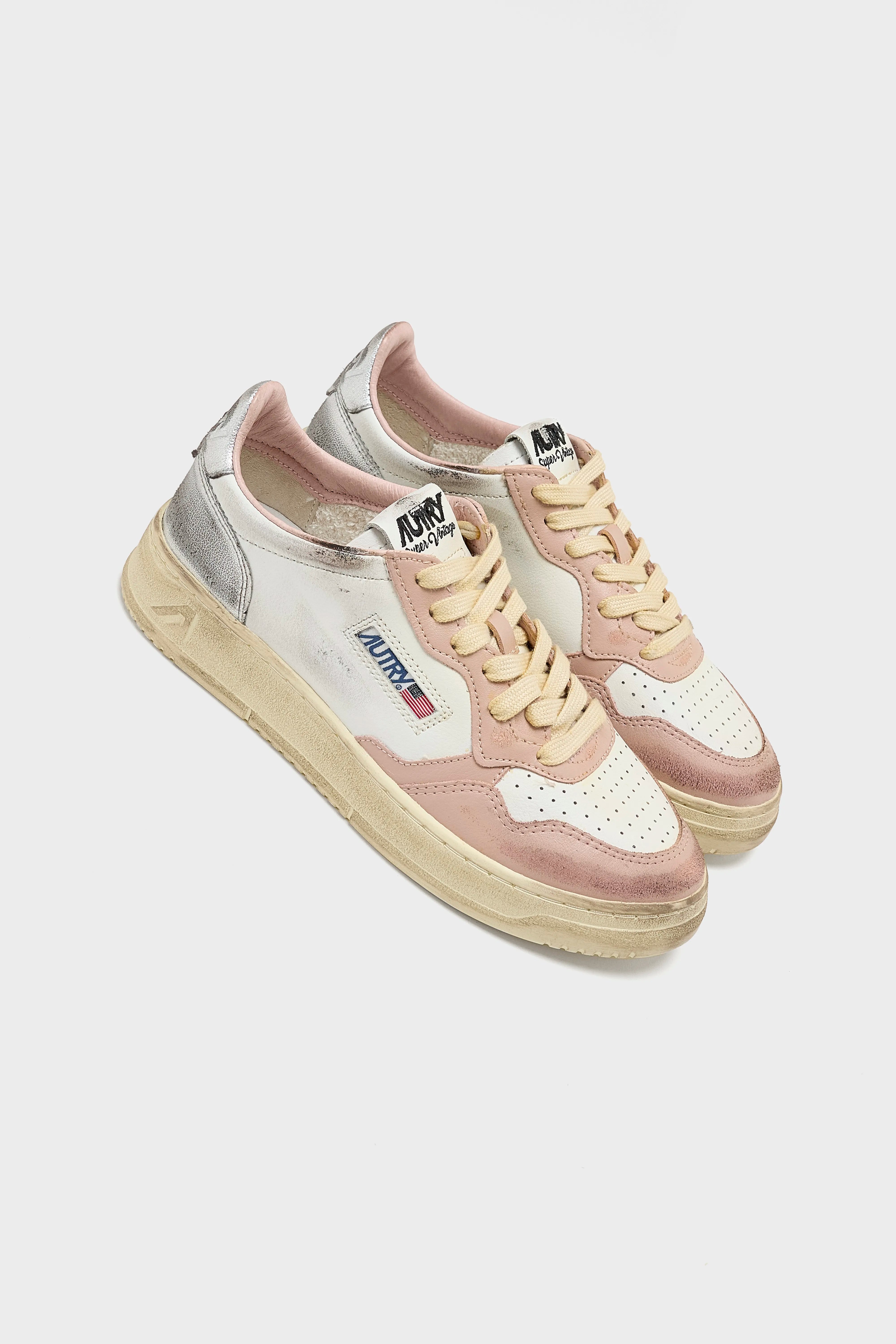 Medalist Low Super Vintage for Women  (251 / W / PINK)