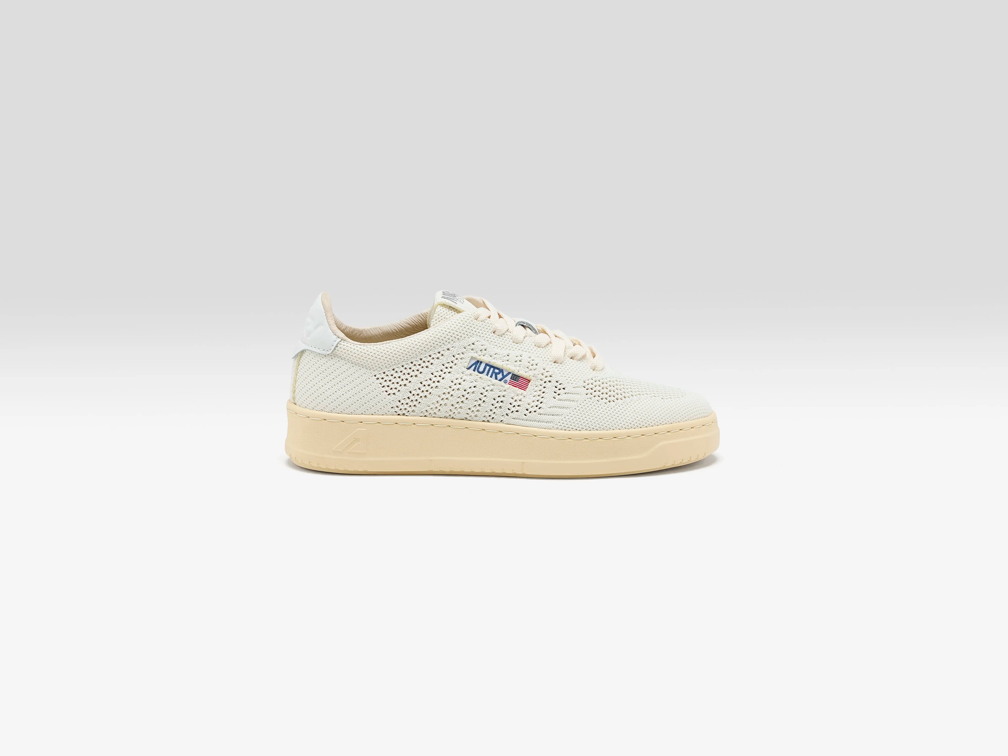 Easeknit Medalist Low for Women  (251 / W / IVORY)