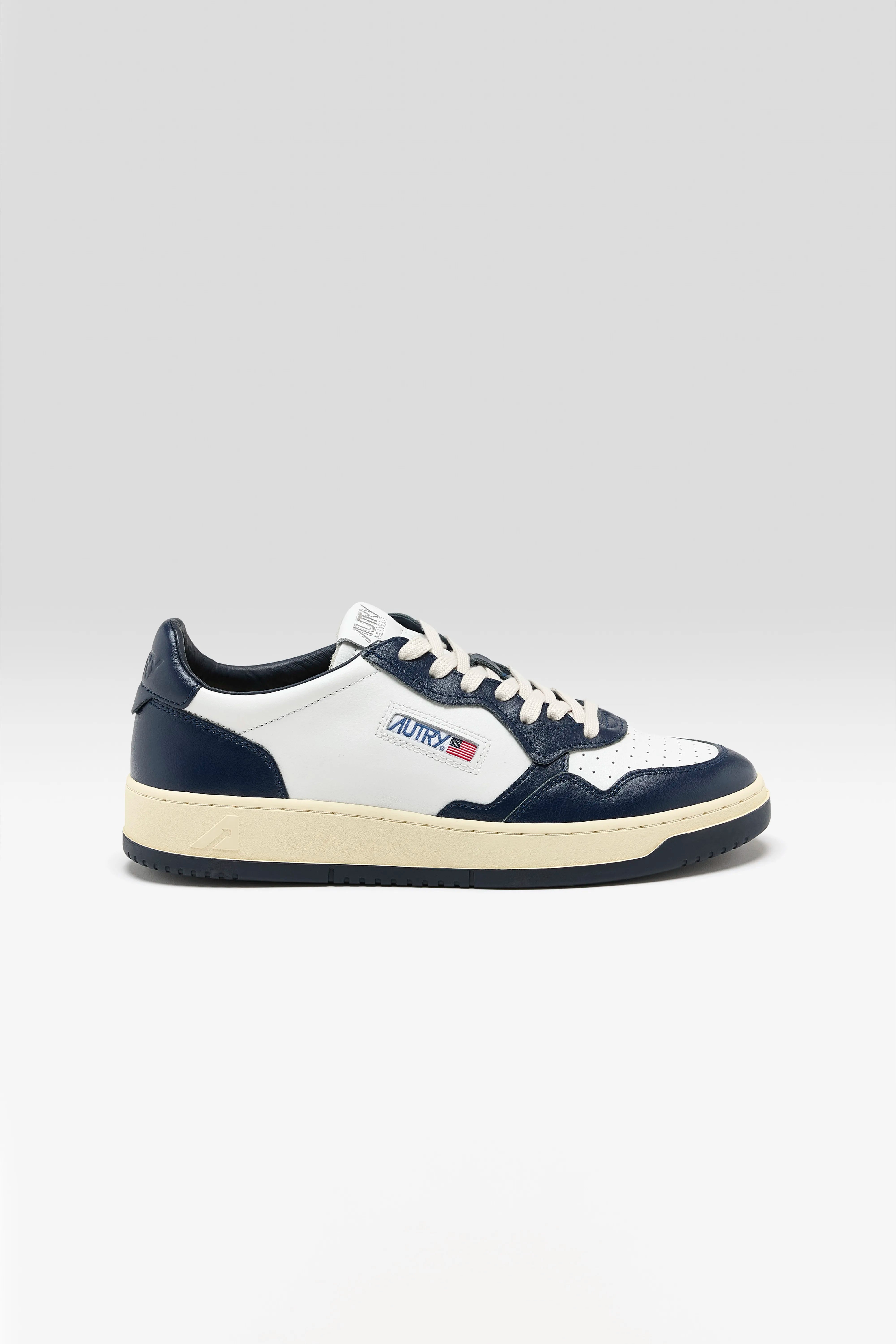 Medalist Low For Men For Men | Bellerose