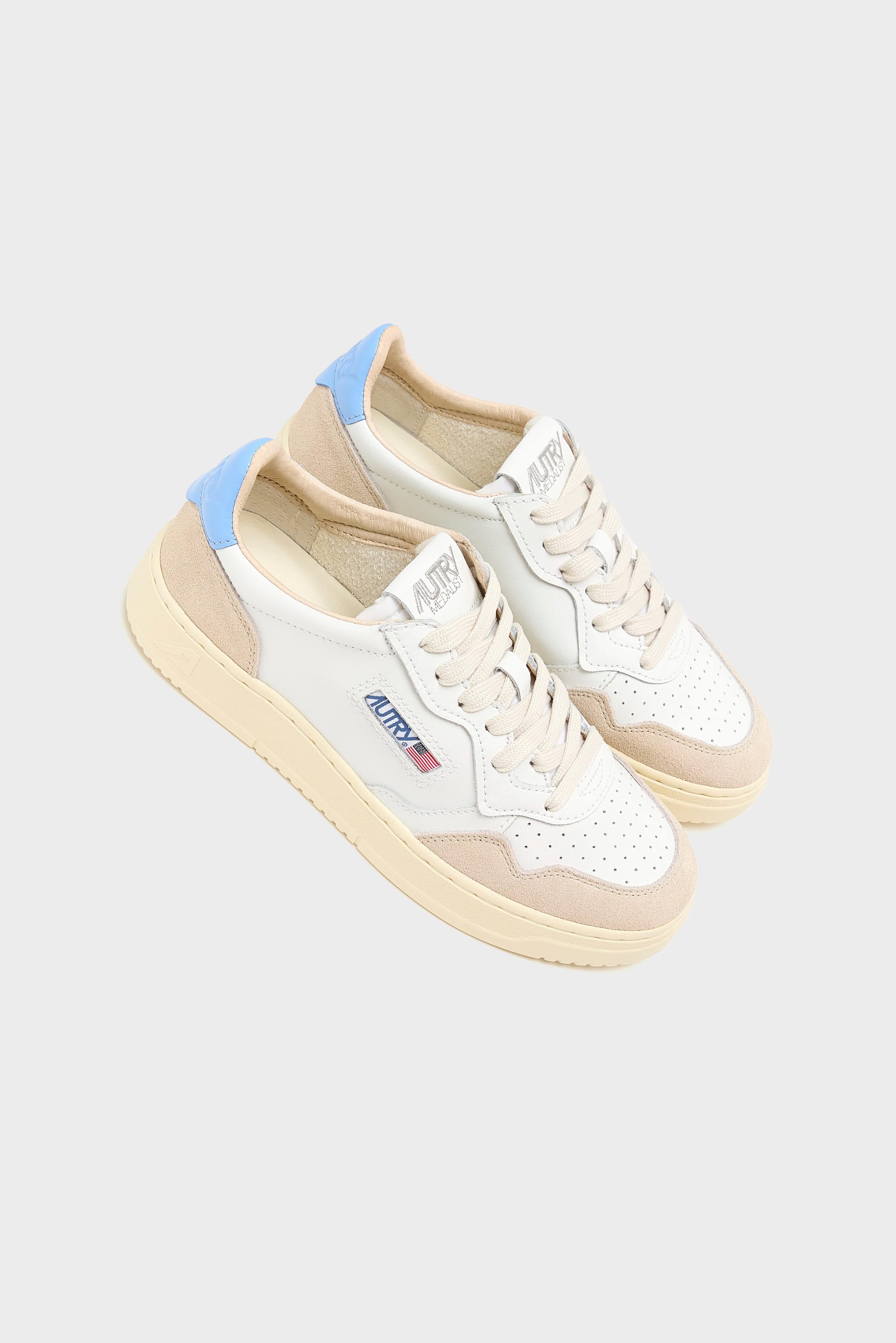 Medalist Low for Women  (252 / W / BEIGE)