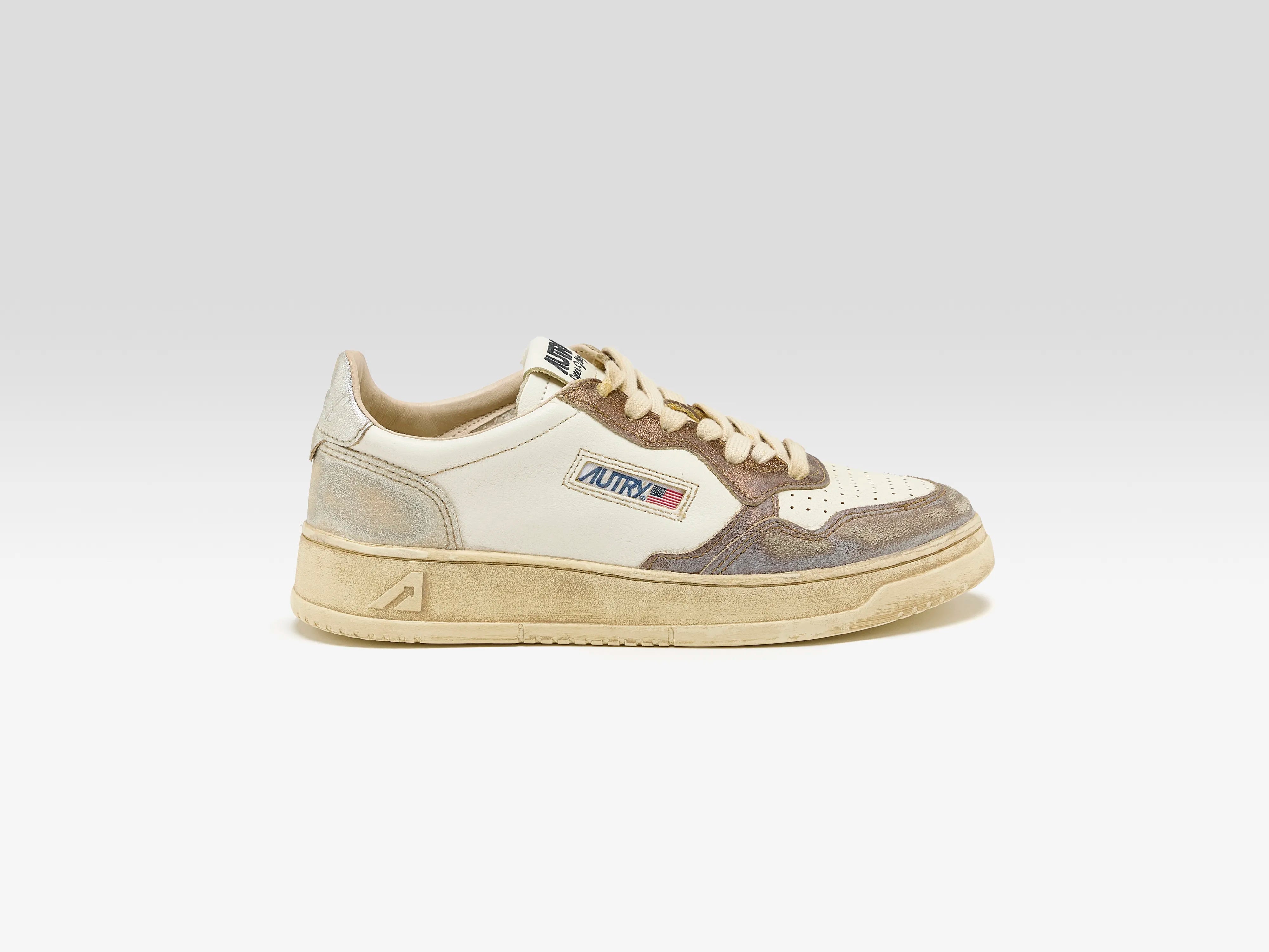 Medalist Low Super Vintage for Women  (252 / W / BRONZE)