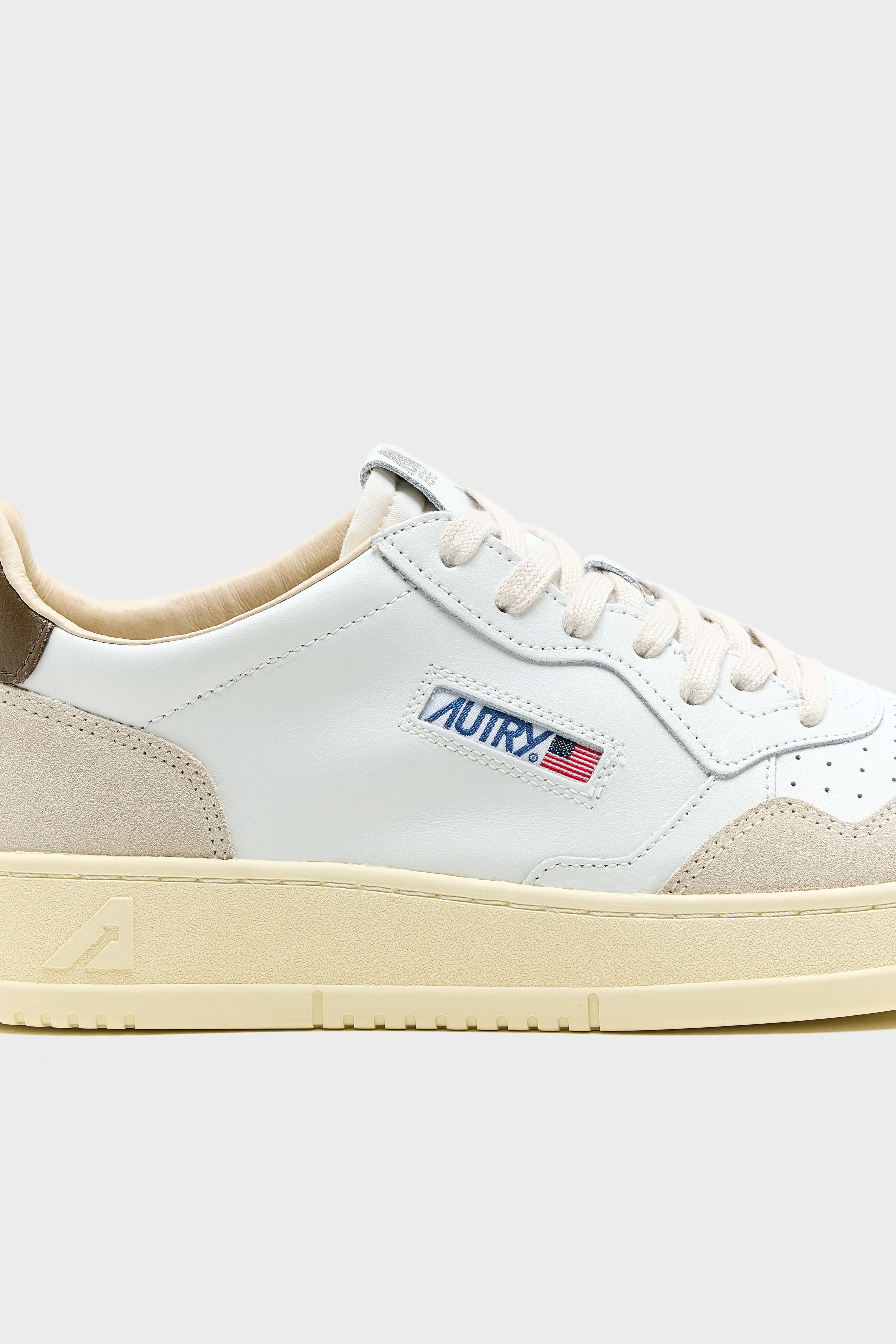 Medalist Low voor Heren  (261 / M / BROWN)