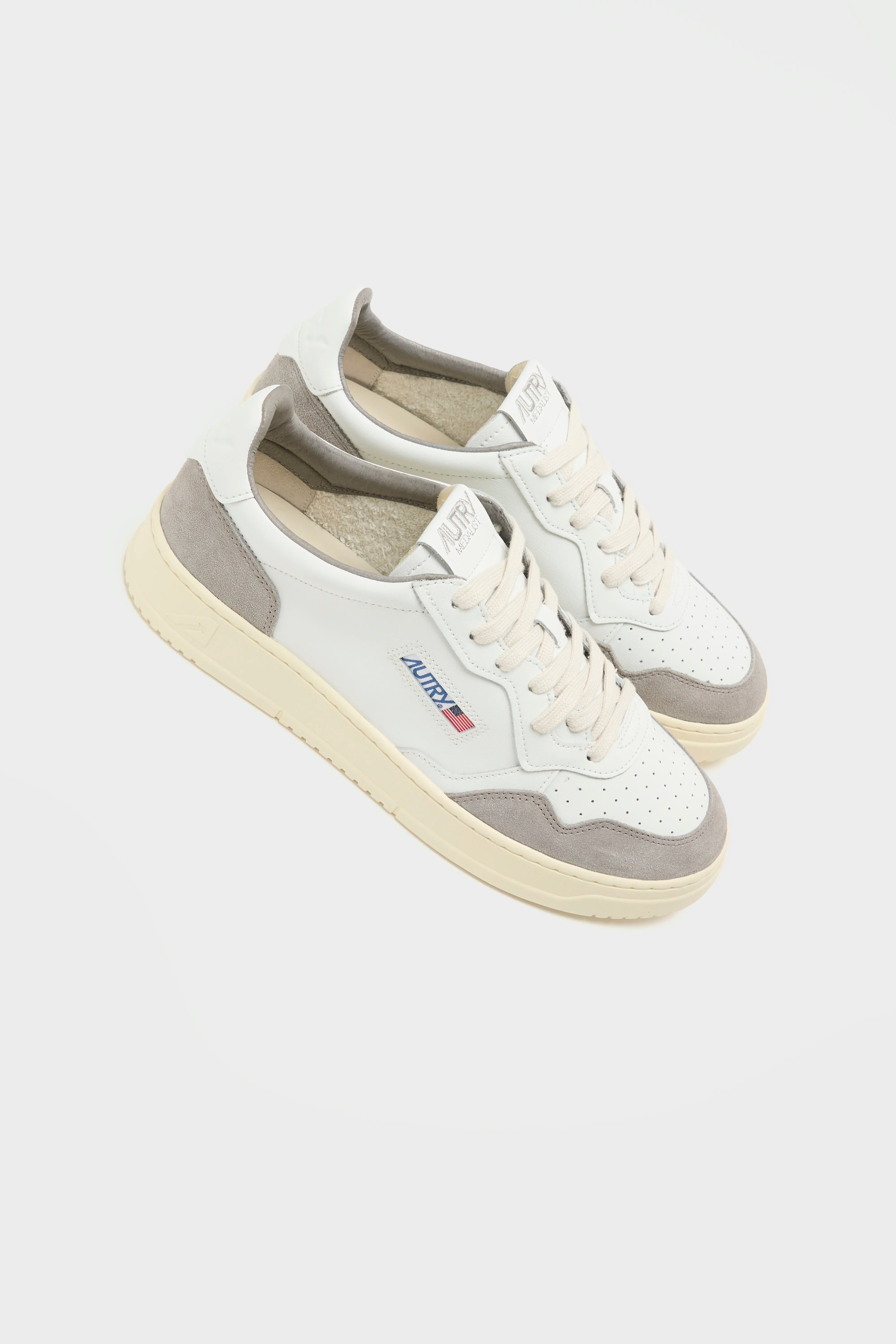 Medalist Low for Men (262 / M / WHITE)