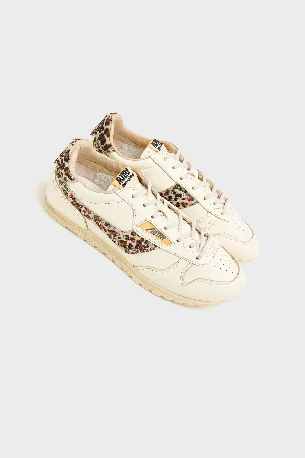Windspin Low Super Vintage for Women (262 / W / VINTAGE WHITE)