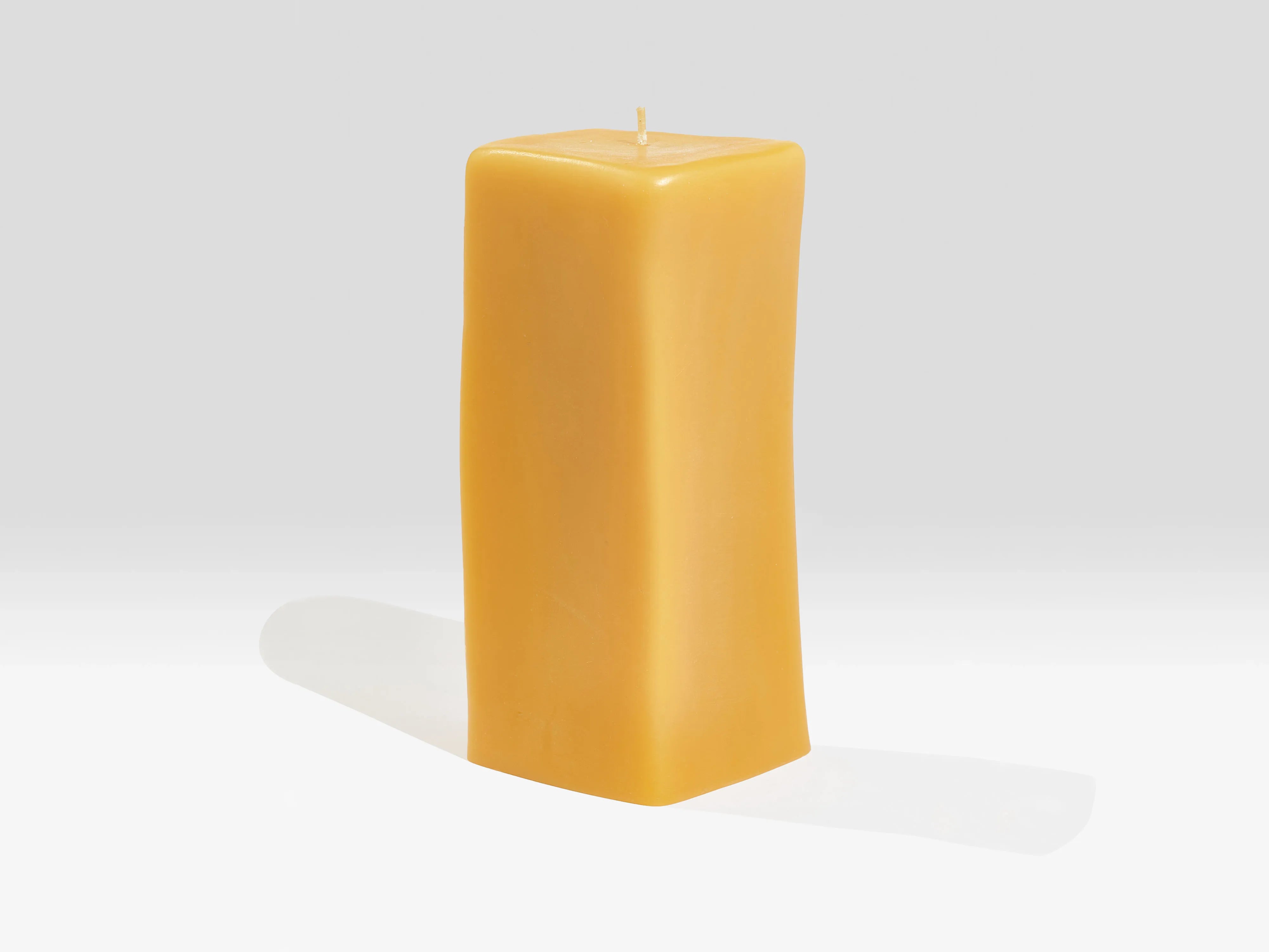 XL Pilar Candle  (232 / W / BEIGE)