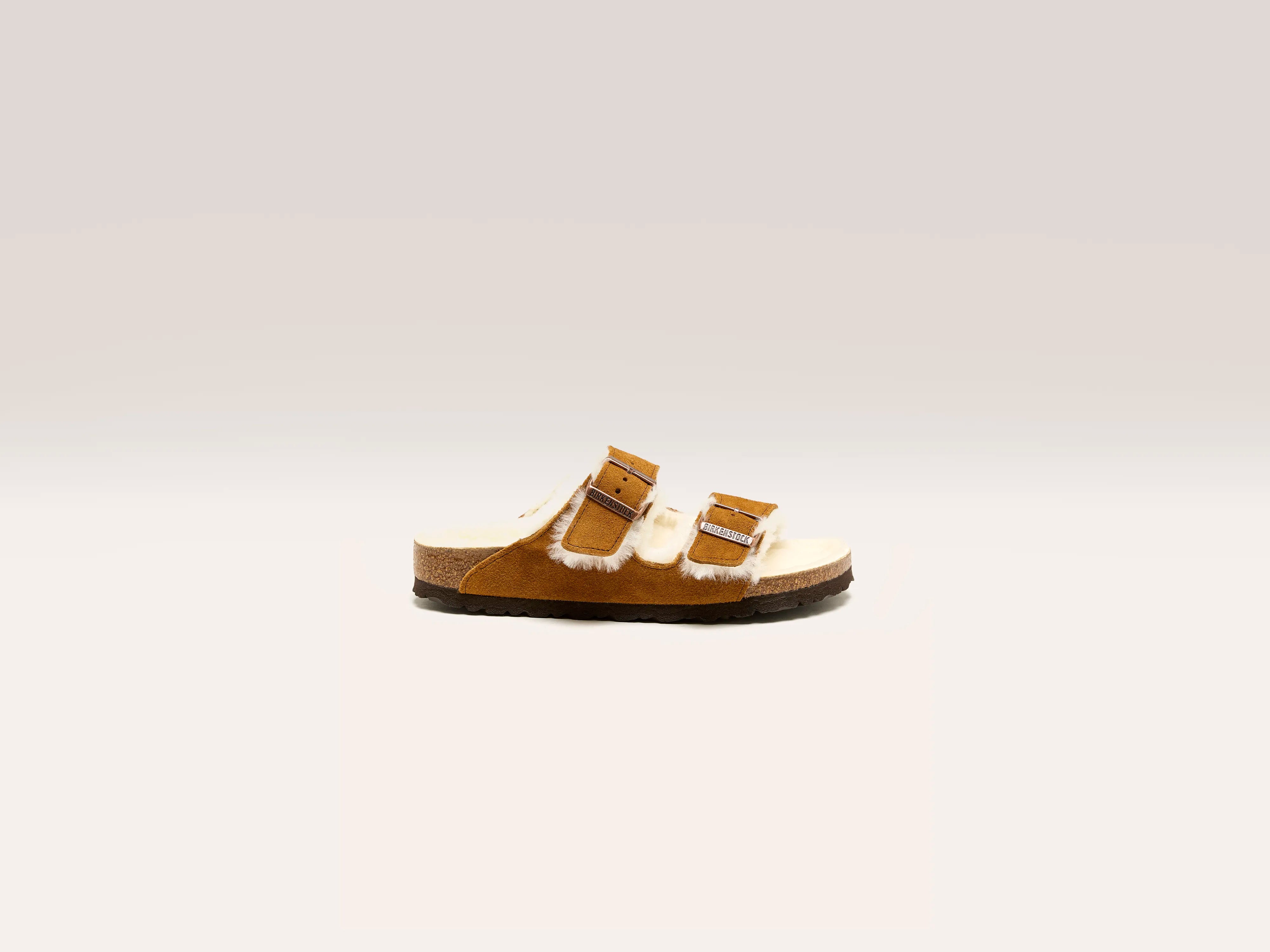 Arizona Shearling Sandals (242 / W / TAN)