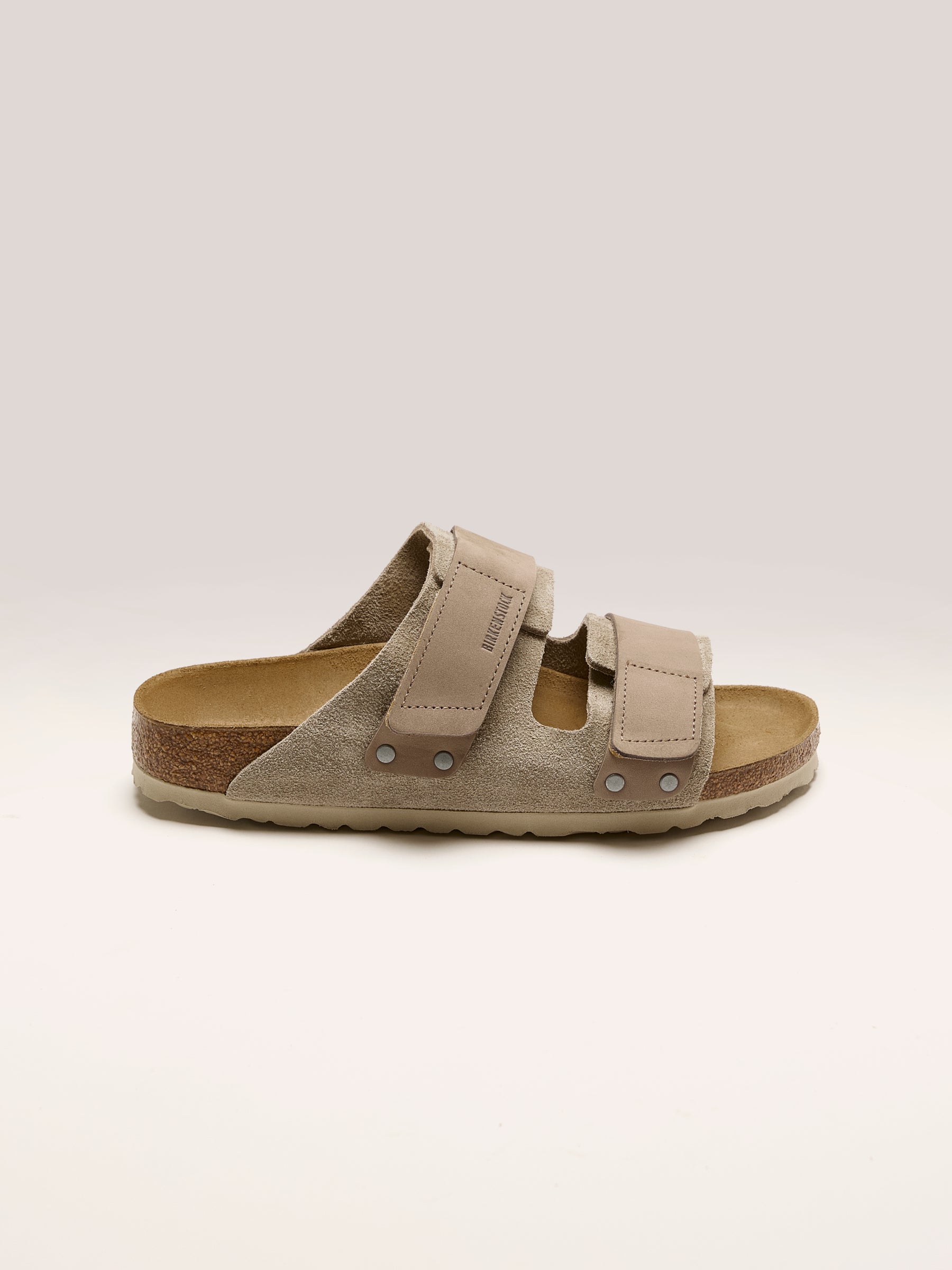 Uji Nubuck pour Femmes (242 / W / TAUPE)