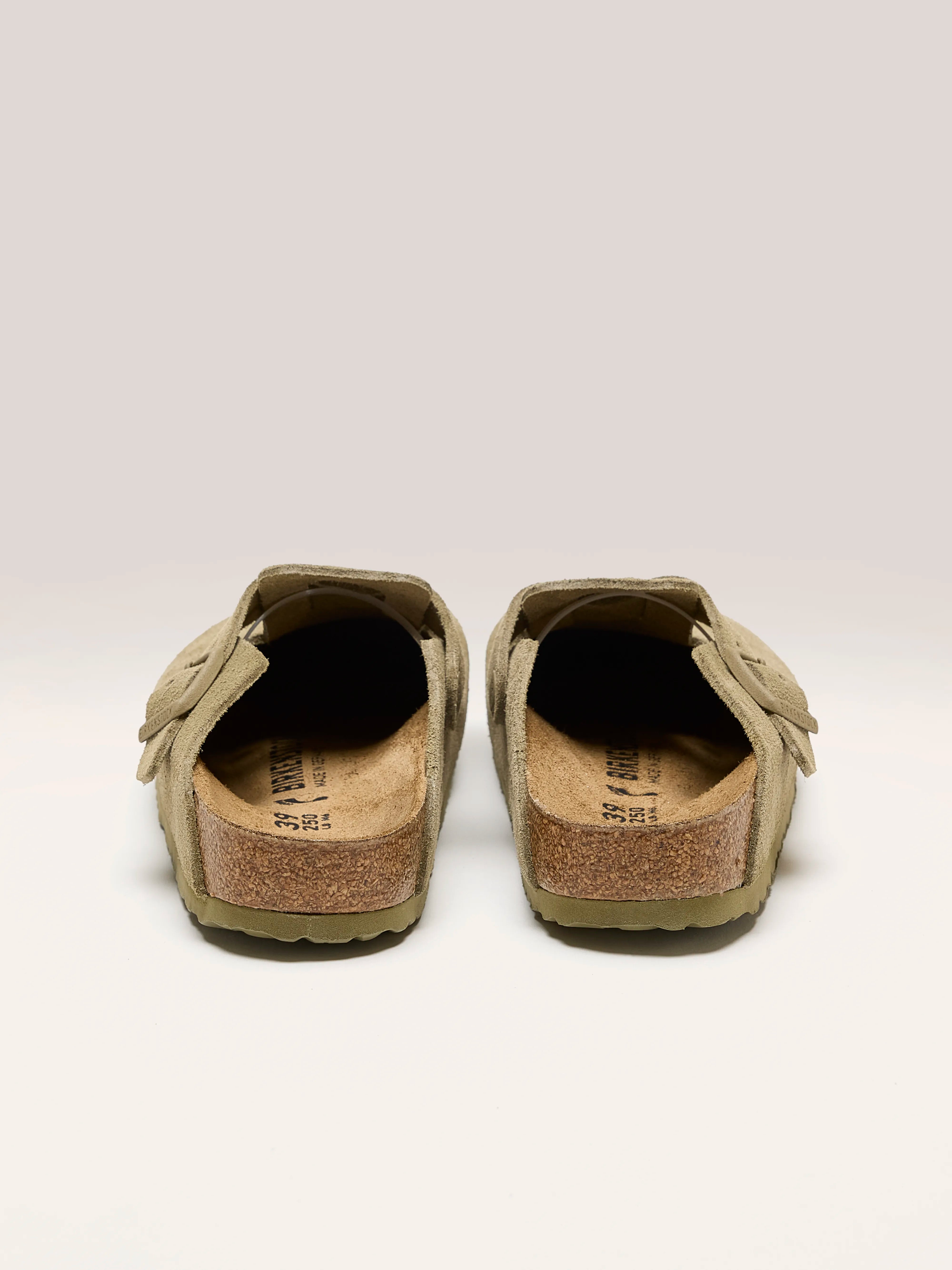 Sabots Boston Suede Leather pour Femmes (242 / W / KHAKI)