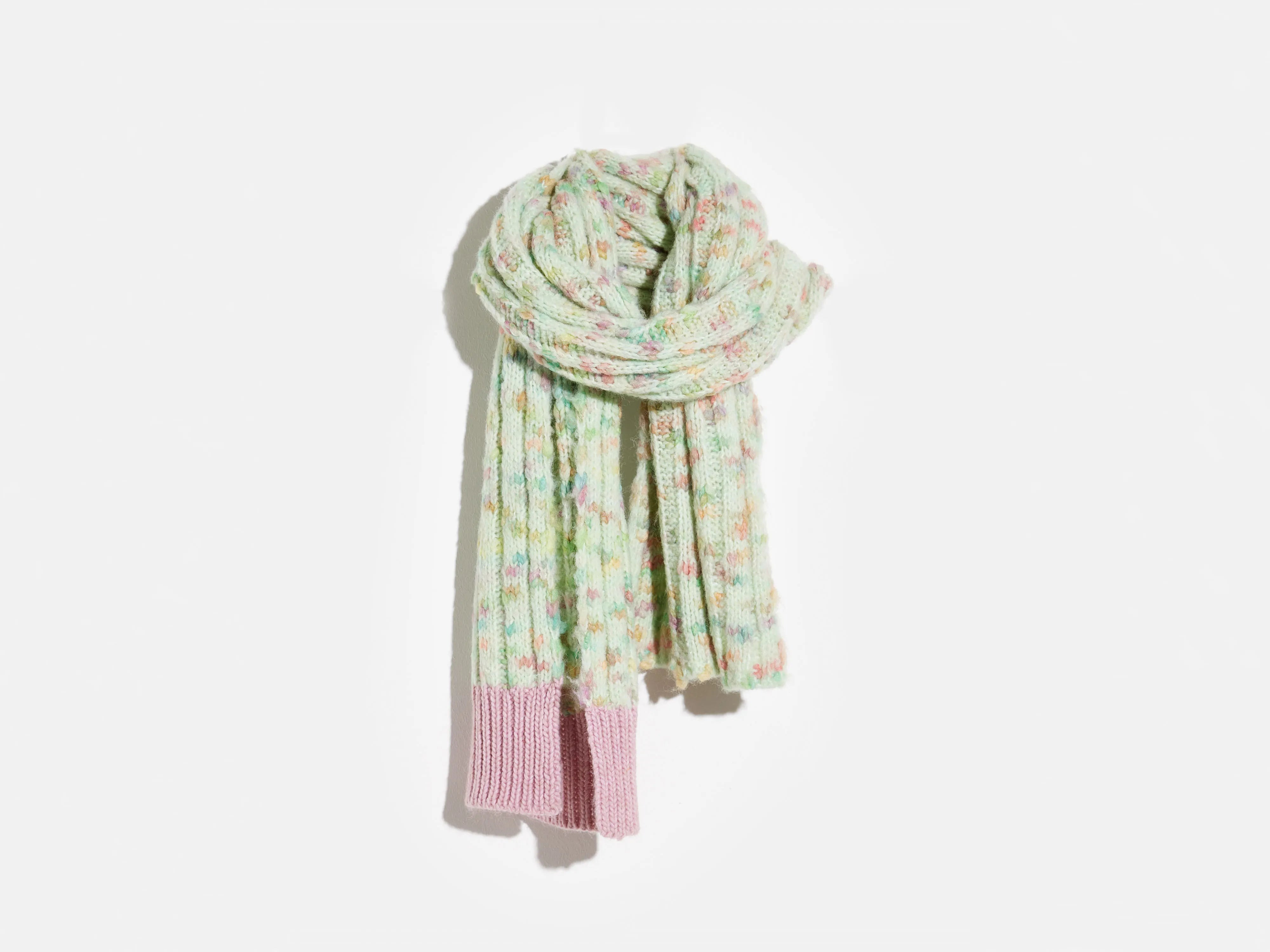 Aumoy Scarf (232 / G / CELADON)