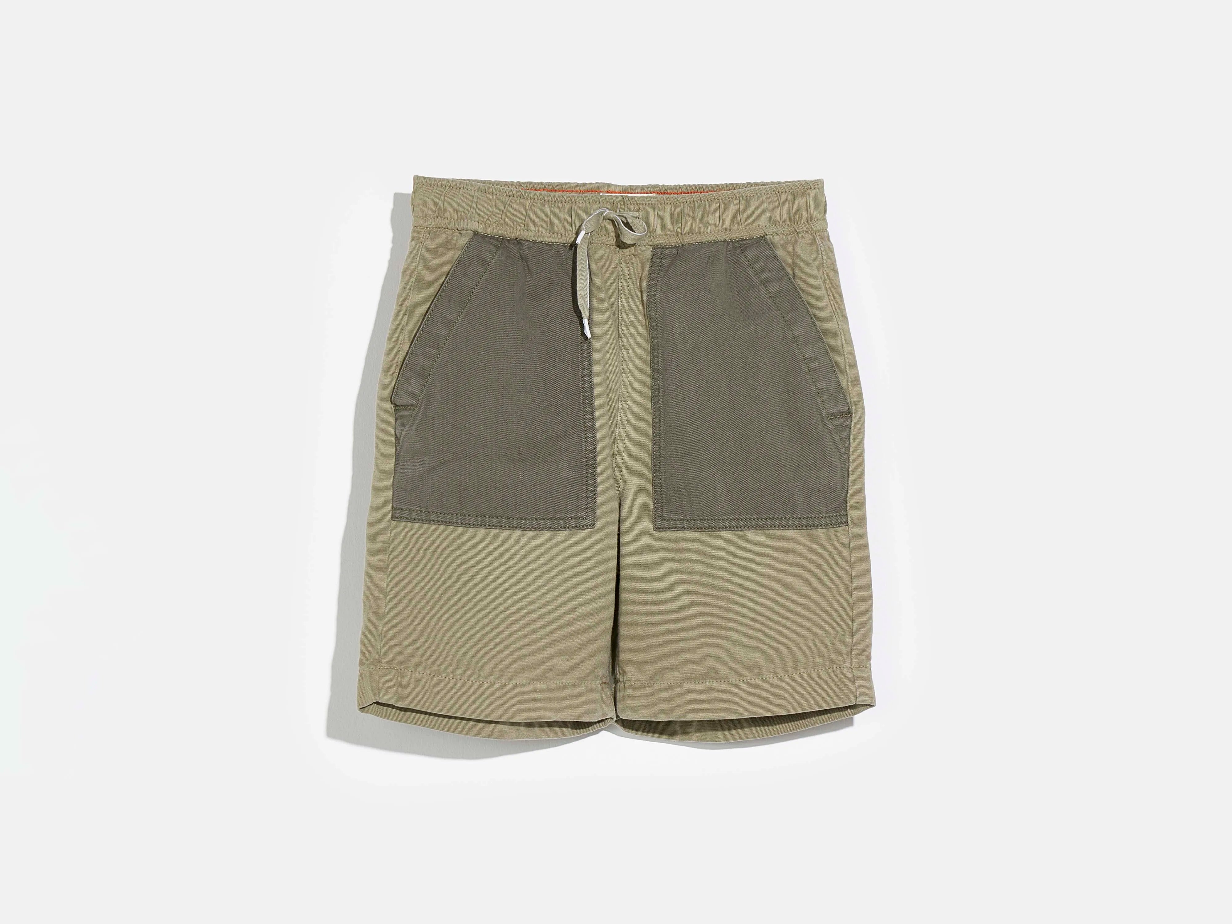 pat short (241 / B / CLAY)