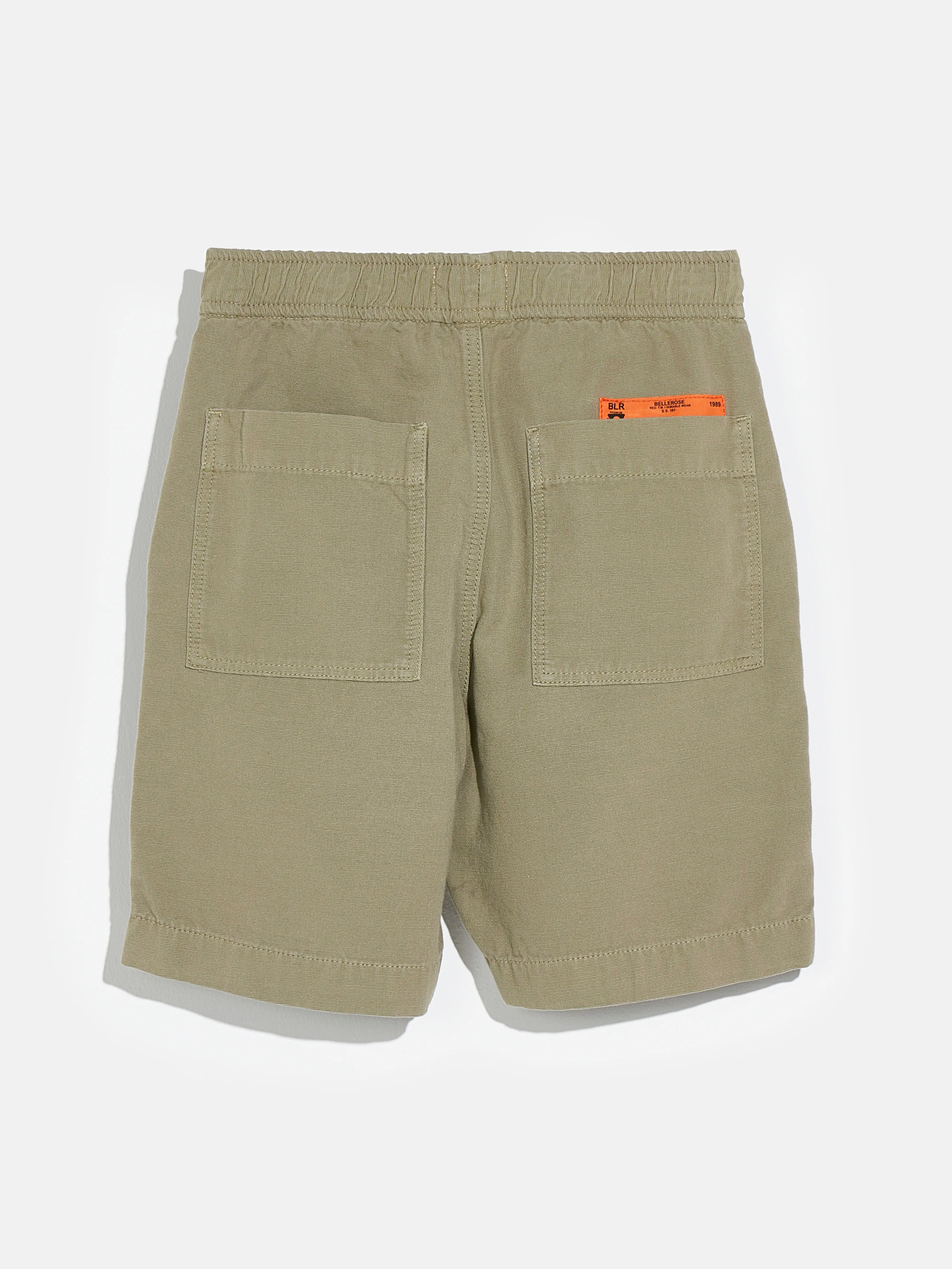 pat short (241 / B / CLAY)