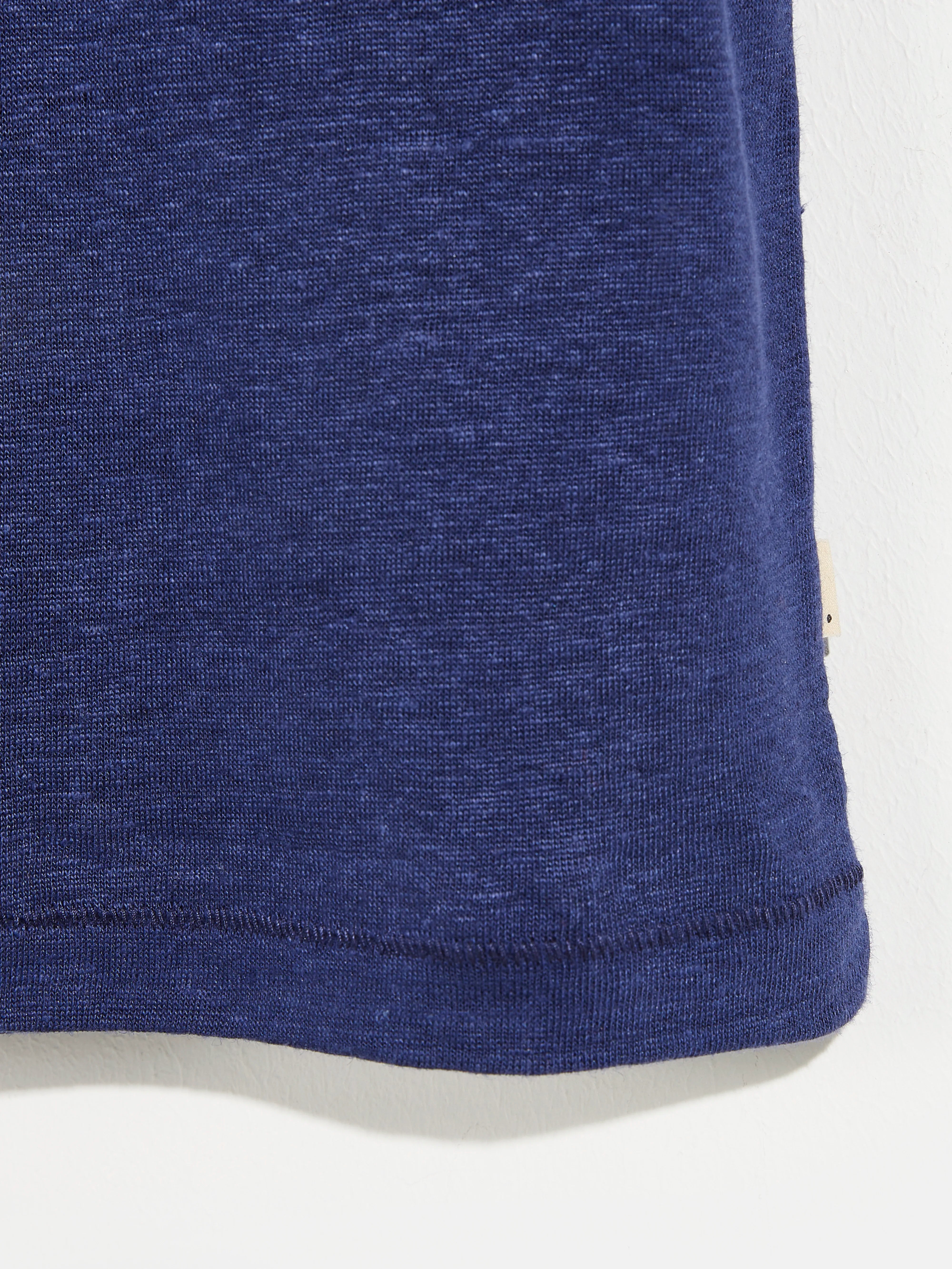 mogo t-shirt (241 / B / WORKER)