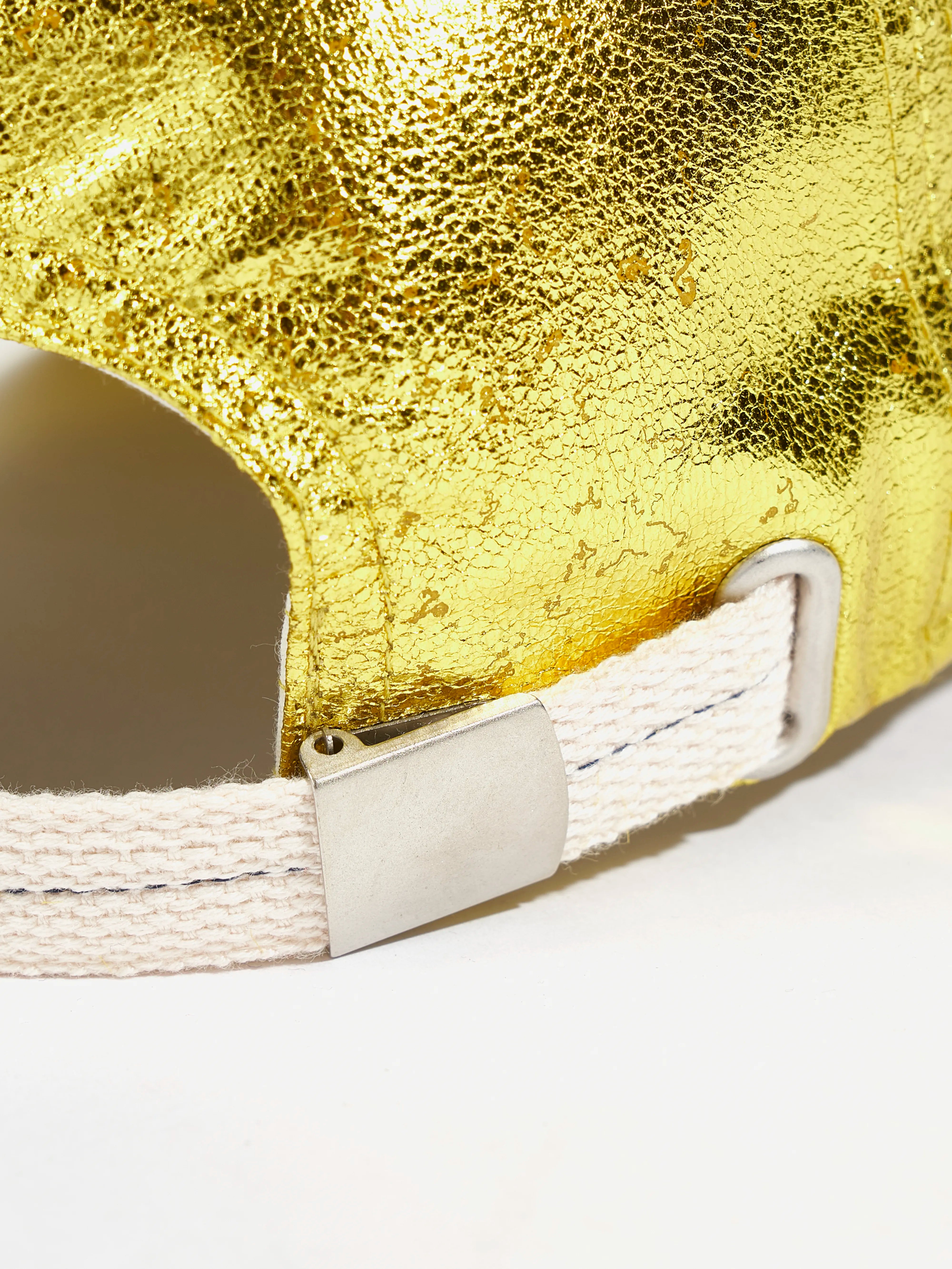 casquette della (241 / G / BOUTON D'OR)