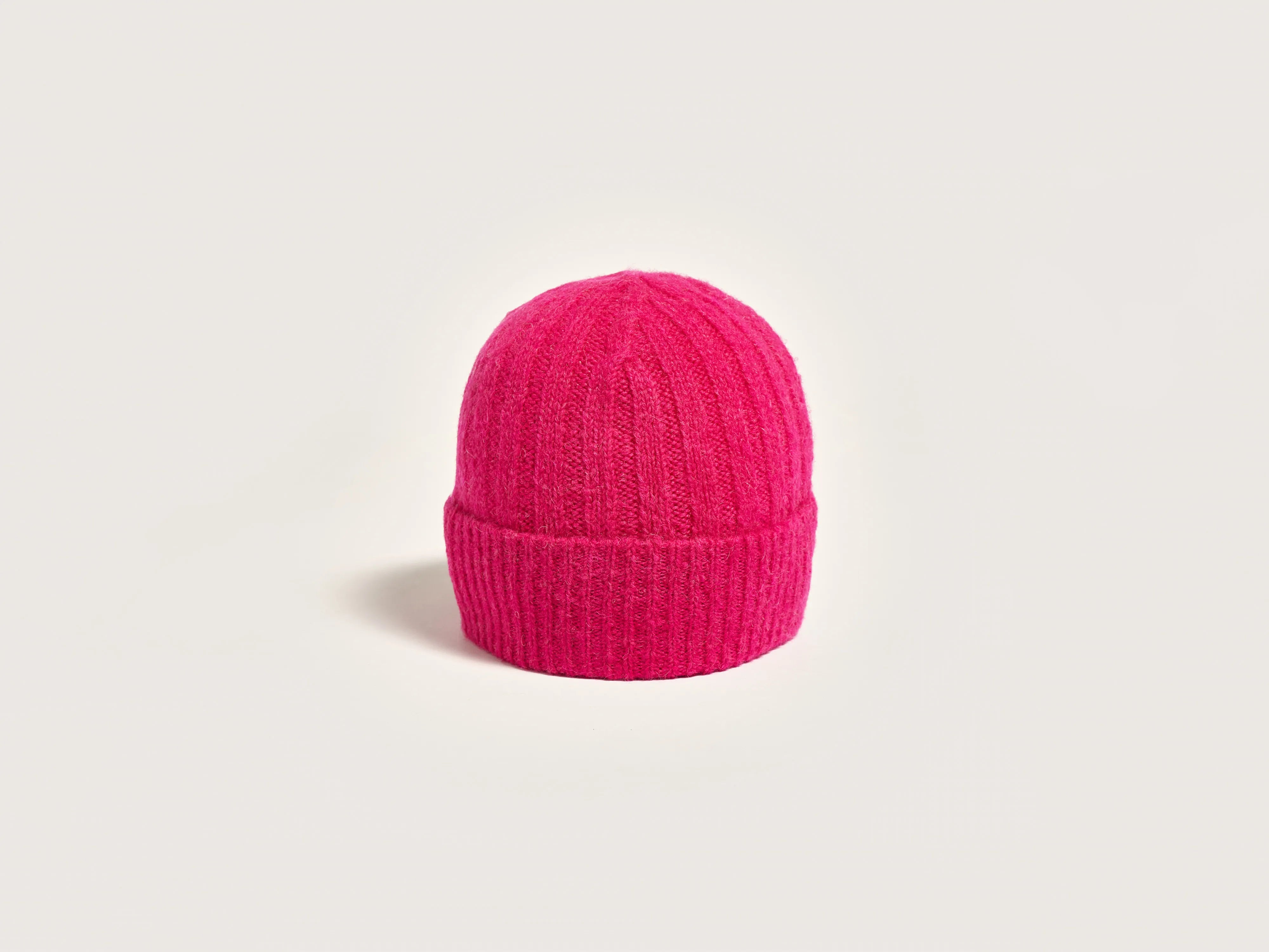 Aupte knitted beanie (242 / G / FUSHIA)