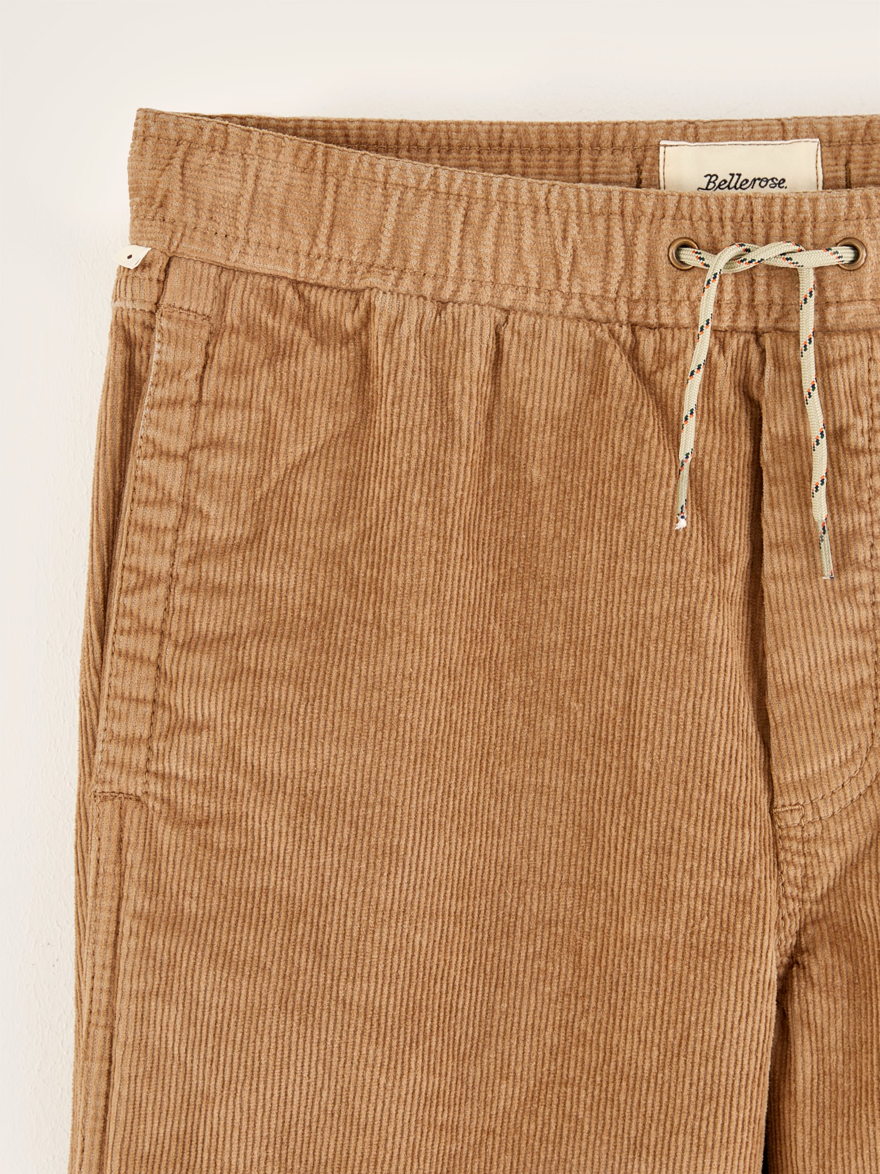 Wiliam tapered trousers   (242 / B / TAN)