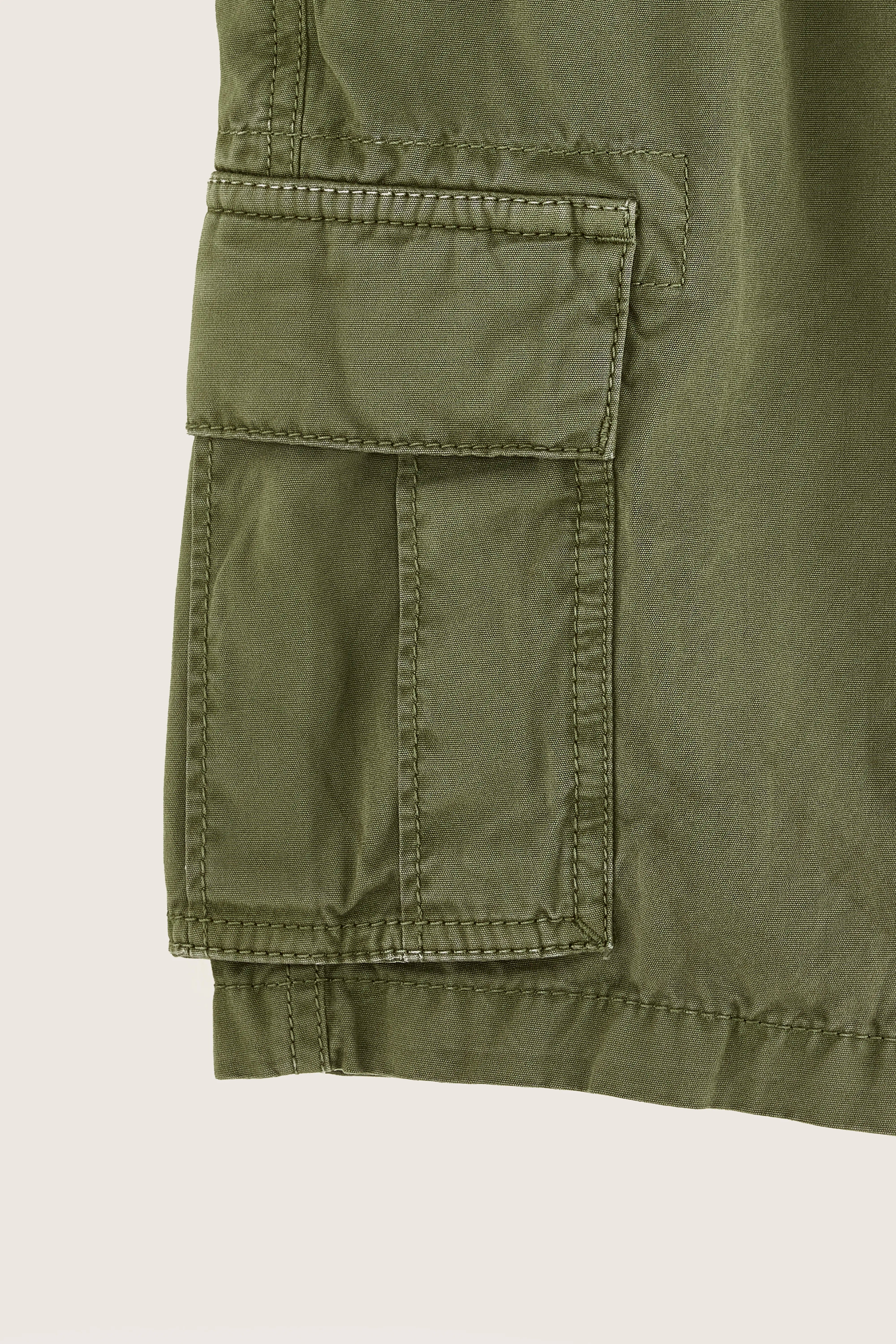 Paz baggy cargo shorts (251 / B / JEEP)